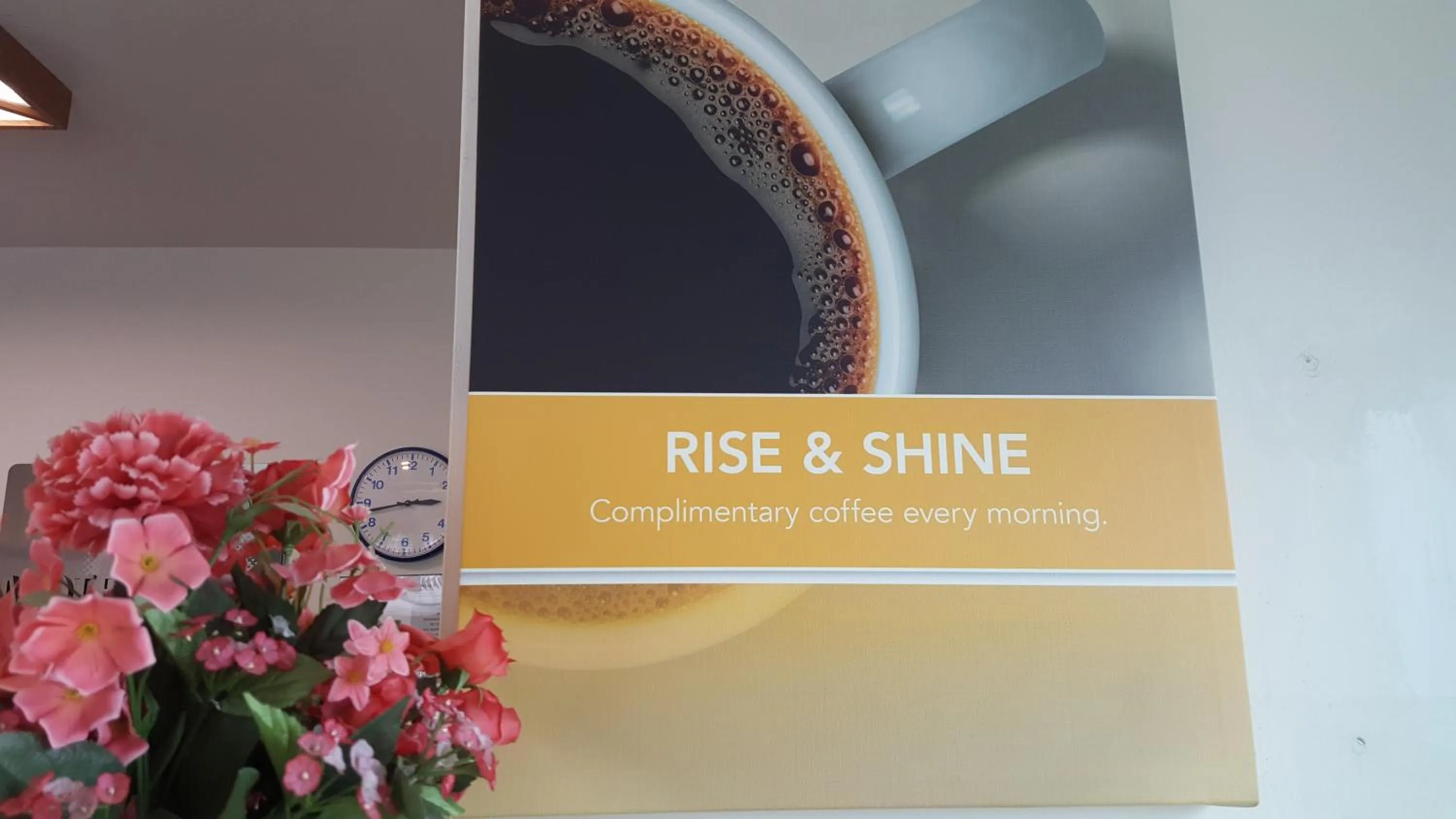 Coffee/tea facilities in Motel 6 Albany, OR