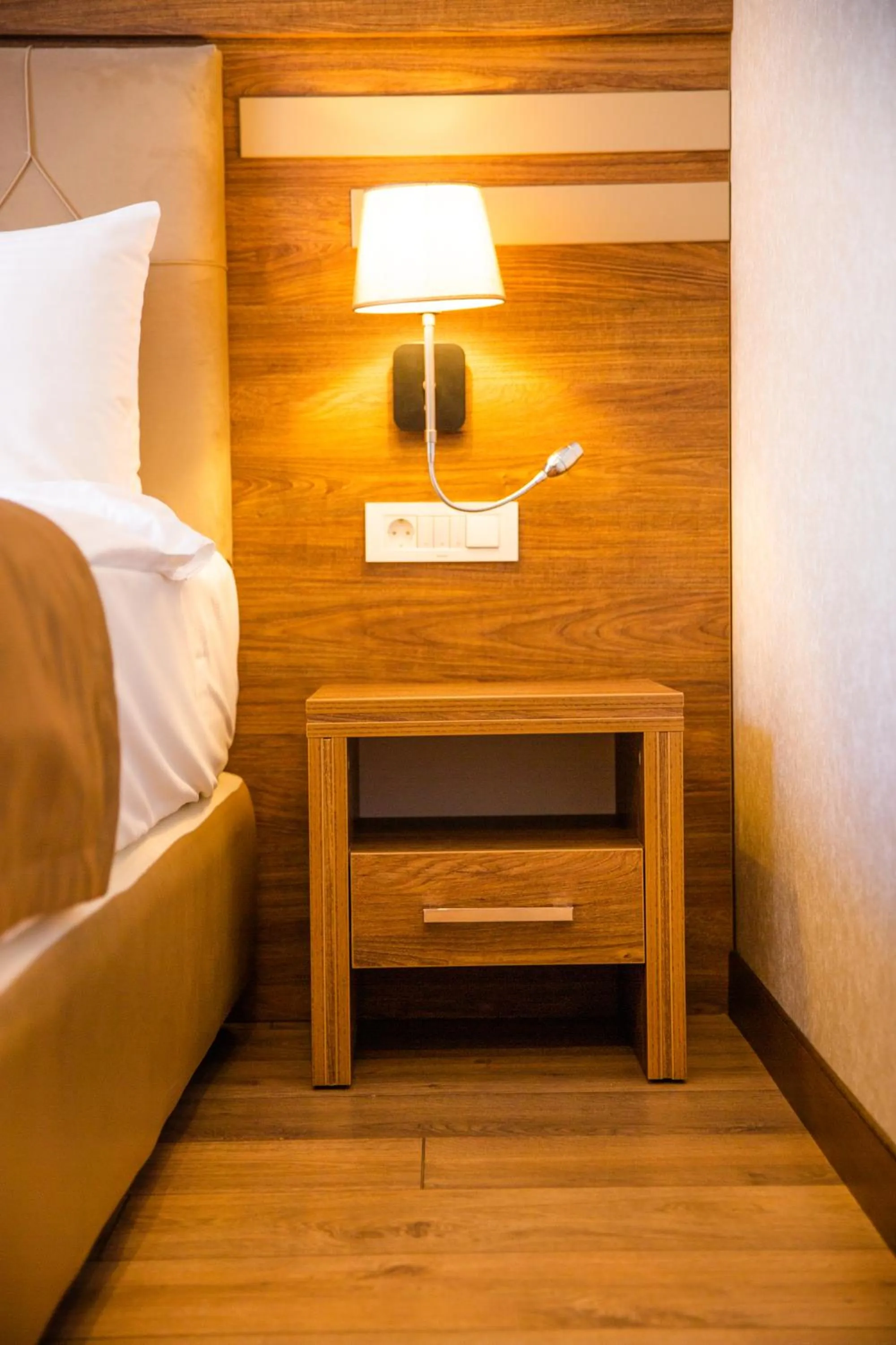 Decorative detail, Bed in City Park Hotel