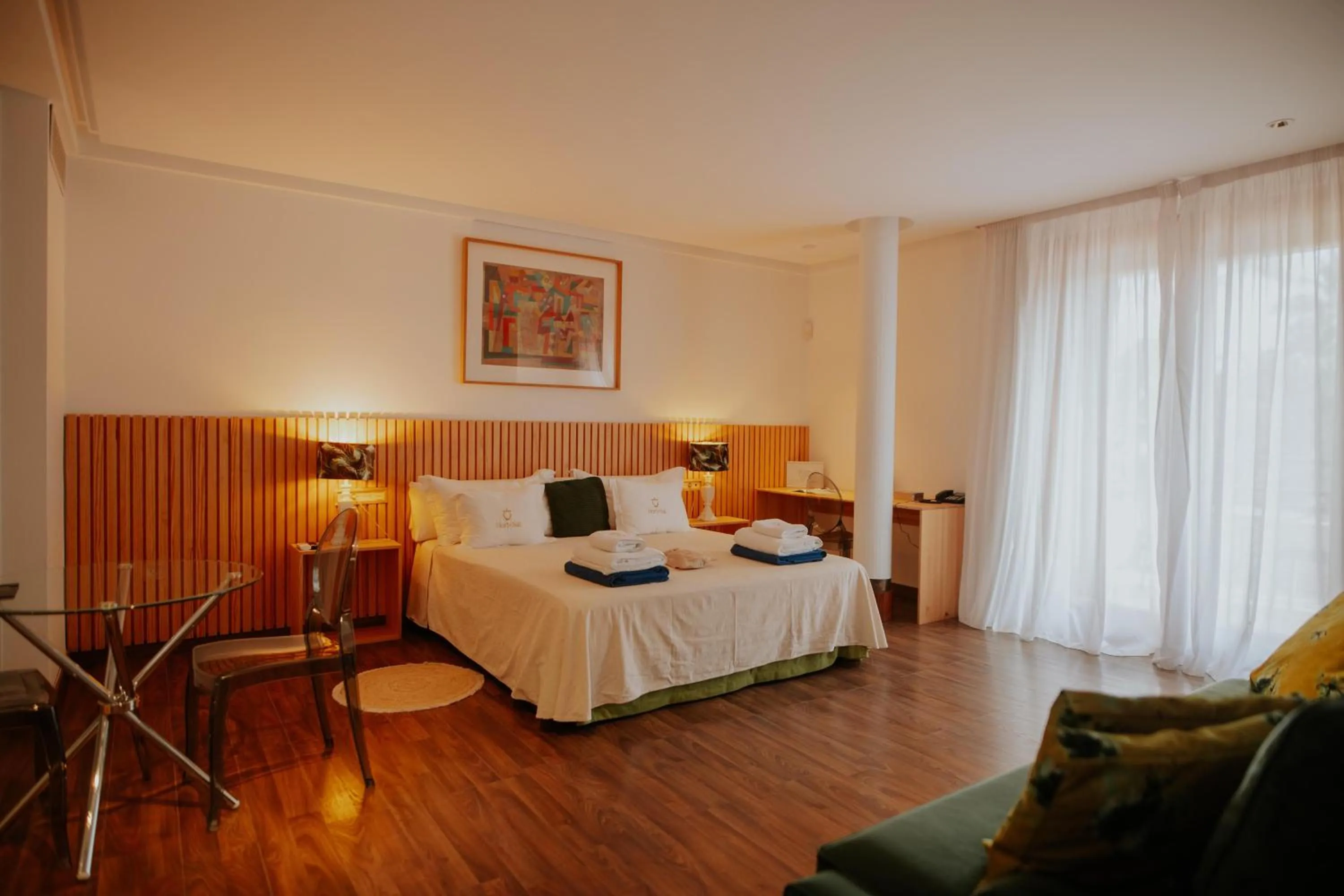 Photo of the whole room in Hotel Boutique Hort de Nal