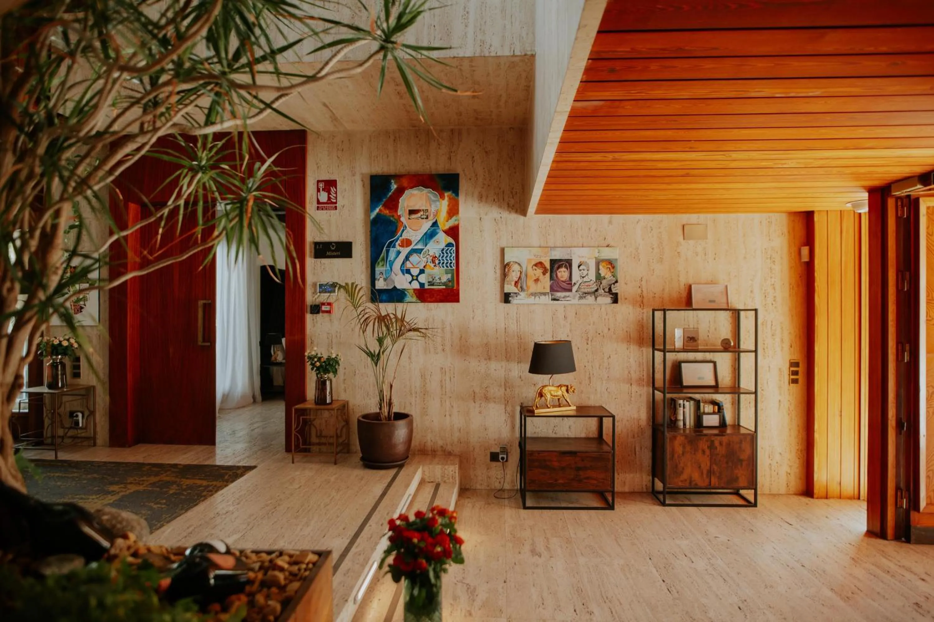 Lobby or reception in Hotel Boutique Hort de Nal