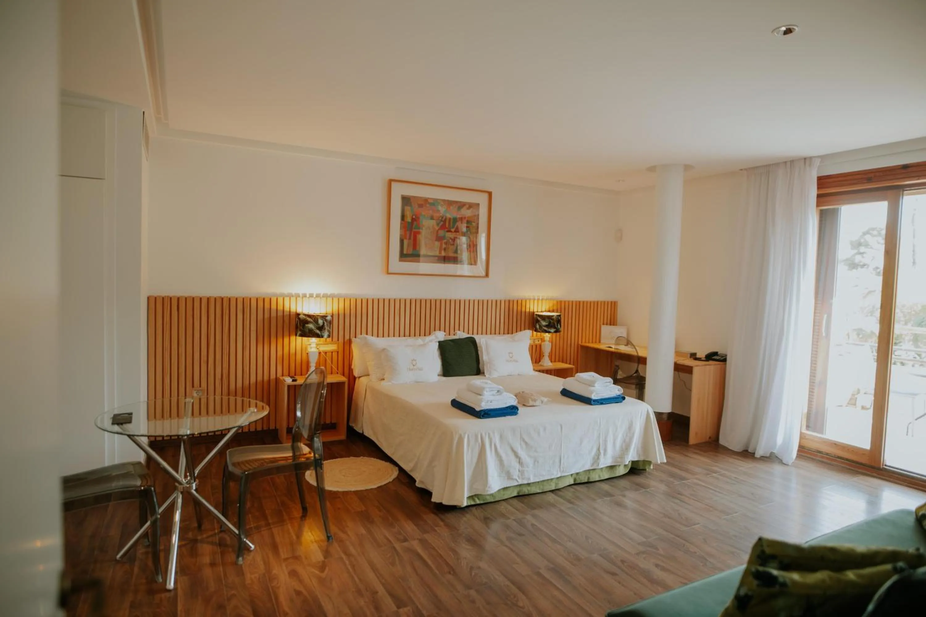 Photo of the whole room in Hotel Boutique Hort de Nal