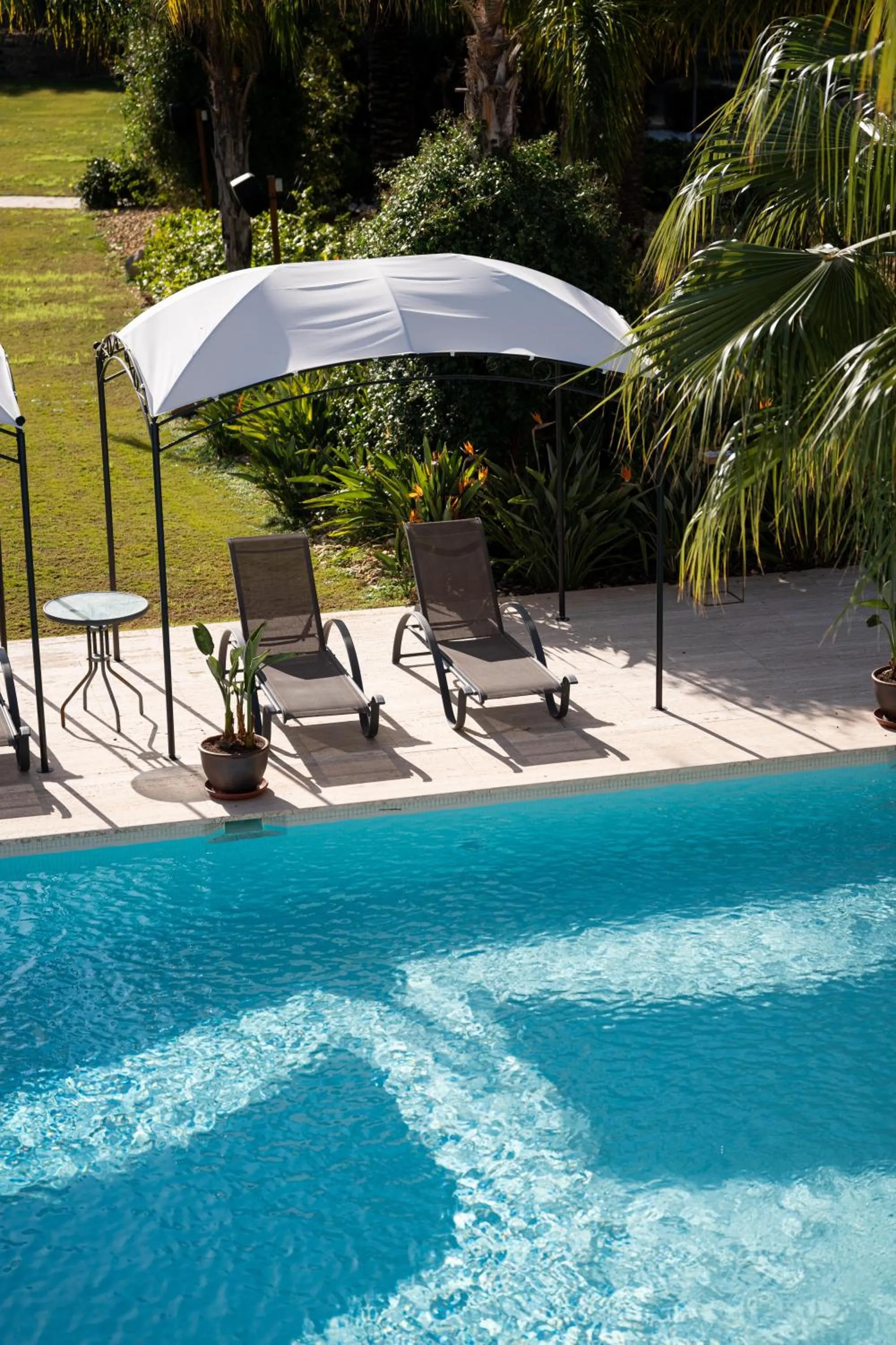 Swimming pool in Hotel Boutique Hort de Nal