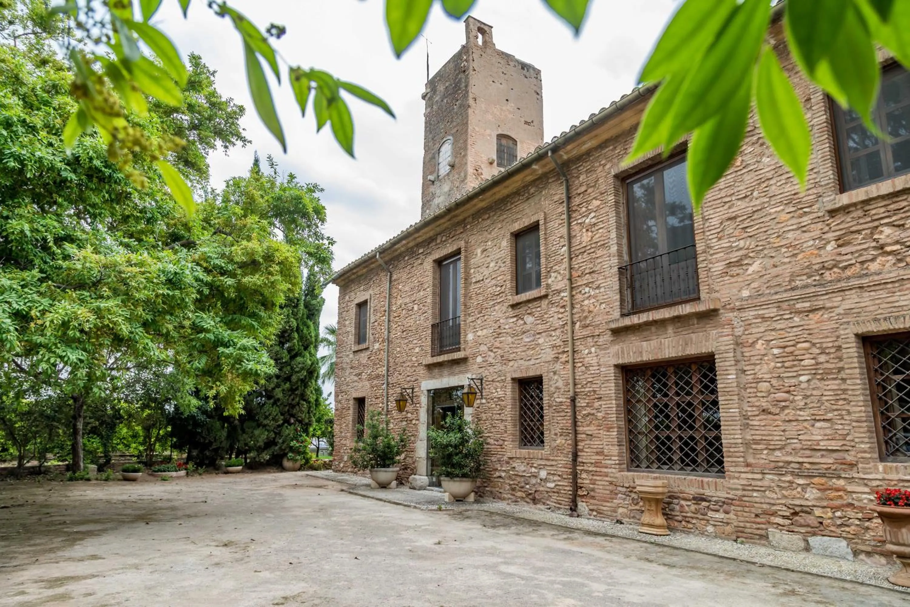 Facade/entrance in Alquería Calatrava B&B
