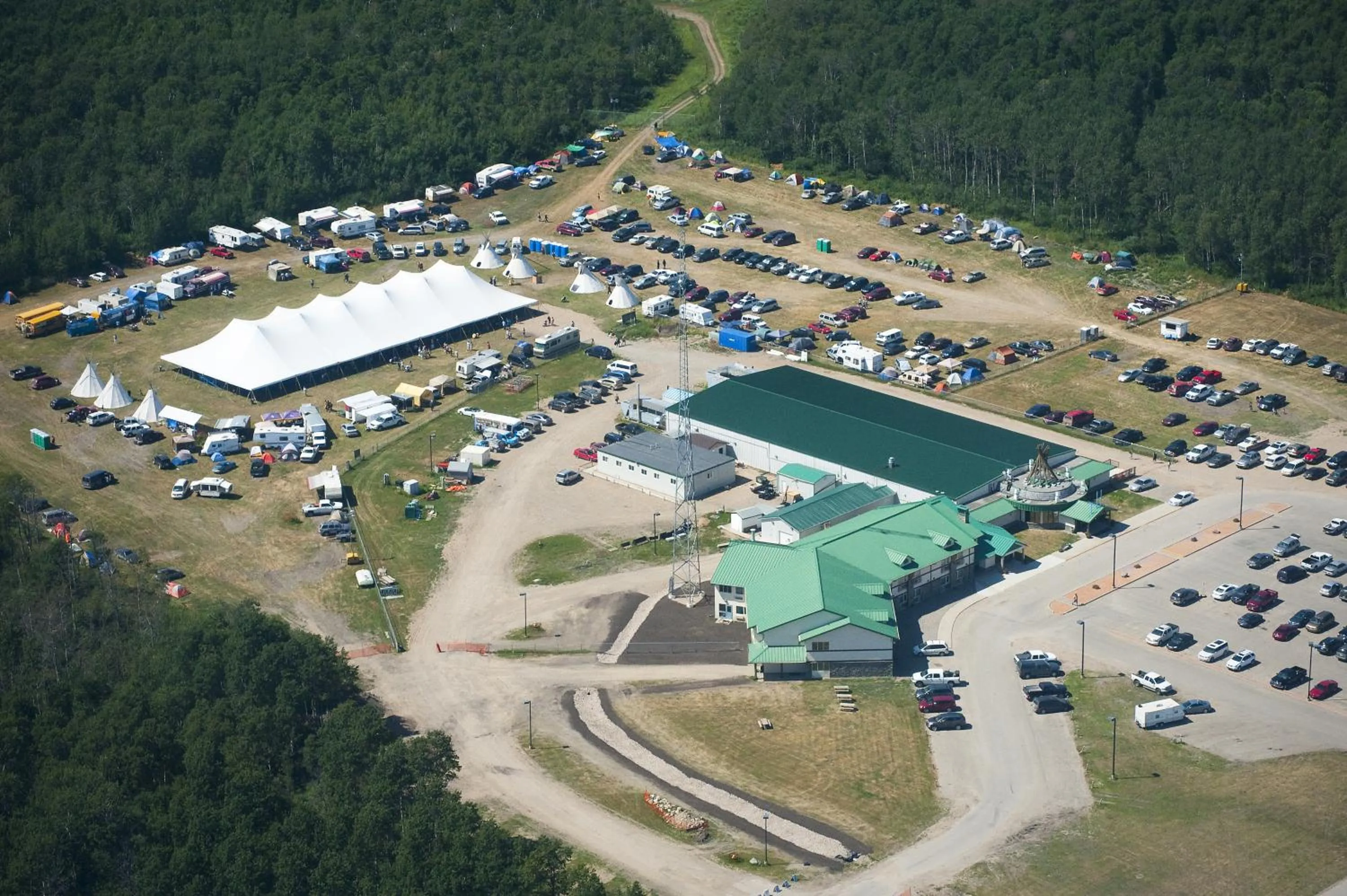 Facade/entrance in Bear Claw Casino & Hotel