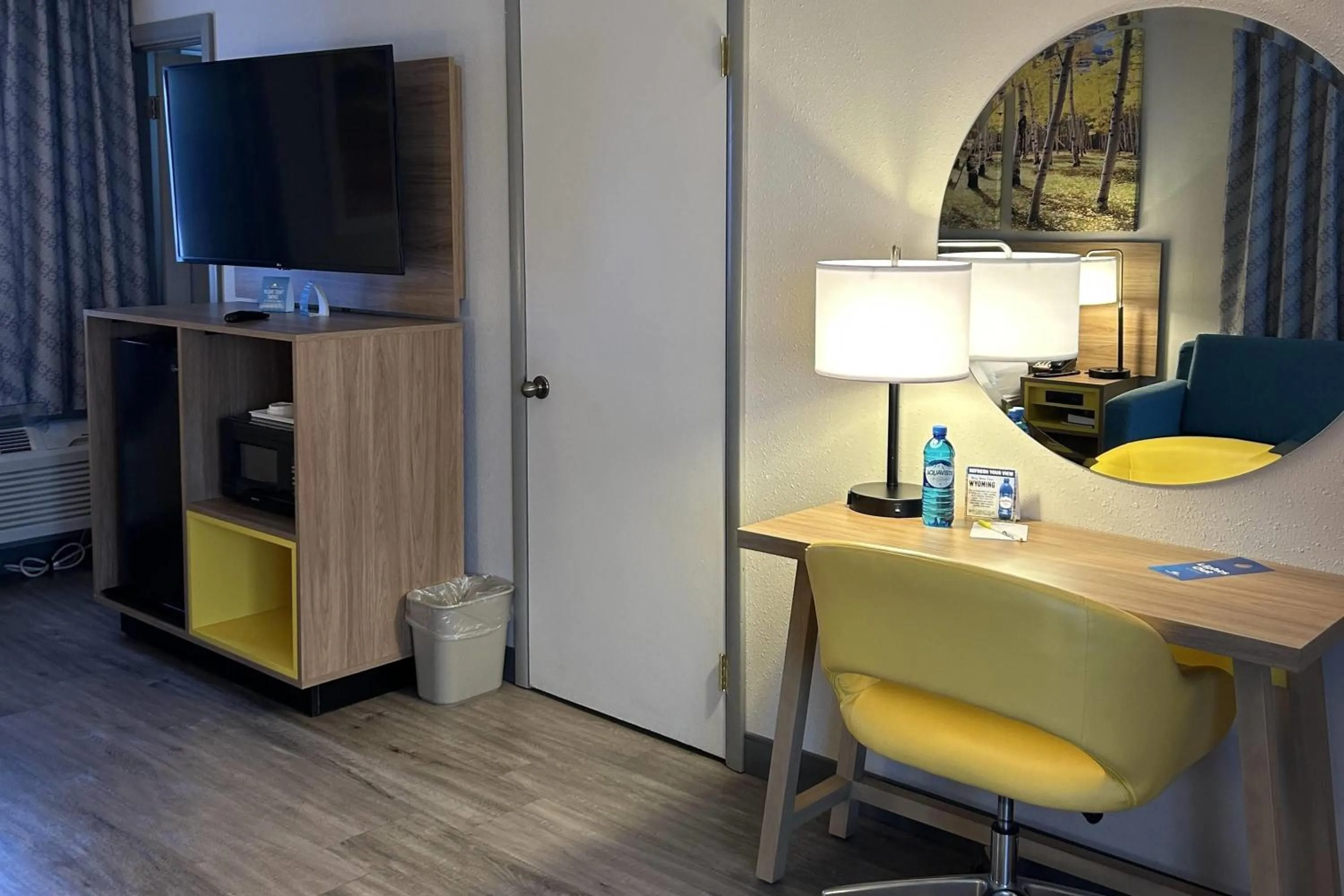 Photo of the whole room in Days Inn by Wyndham Worland