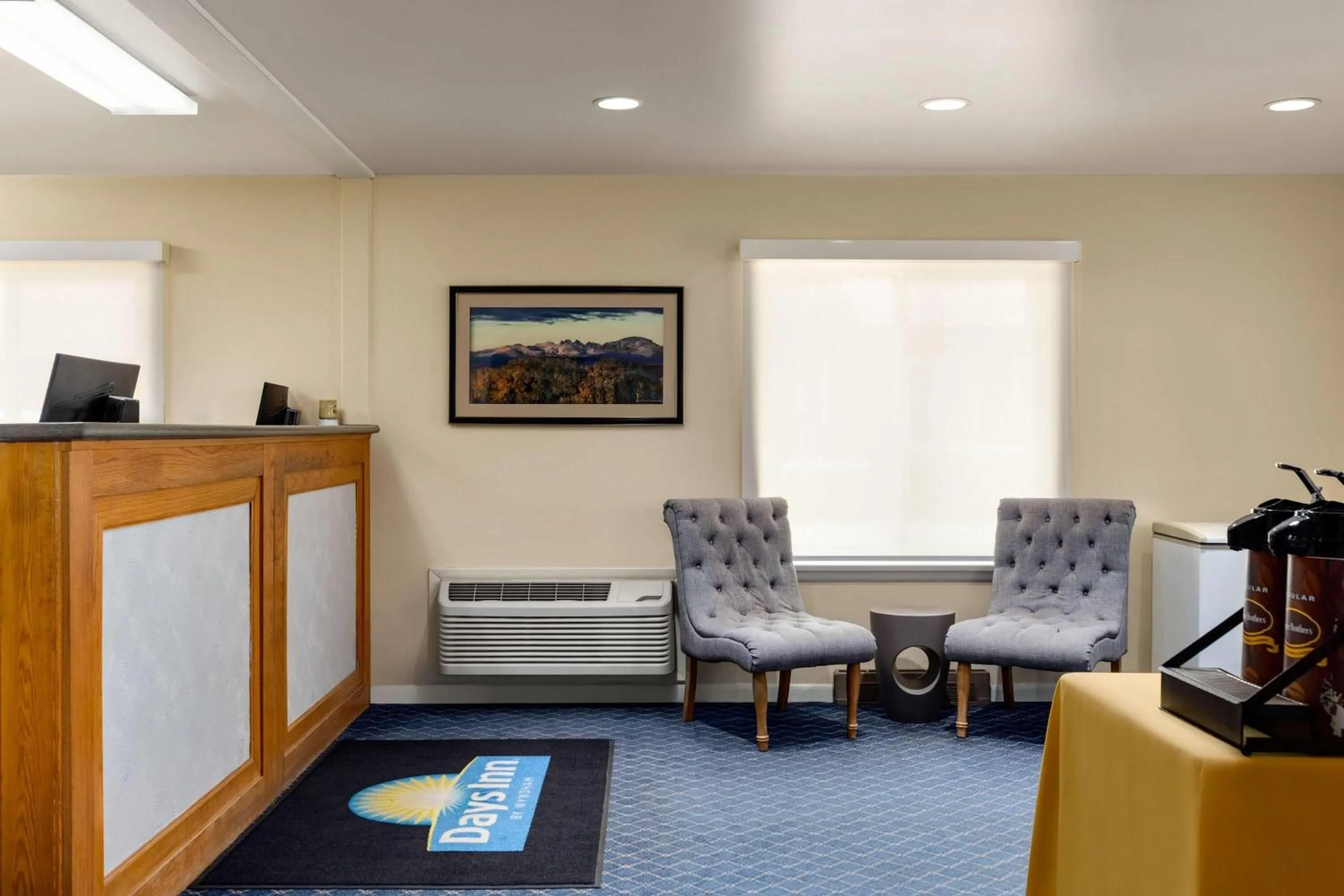 Lobby or reception in Days Inn by Wyndham Worland