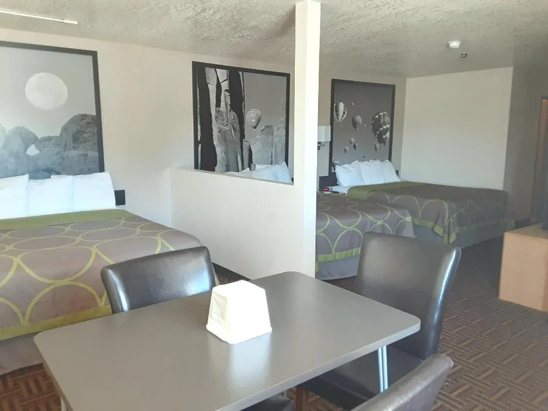 Bed in Super 8 by Wyndham Bloomfield