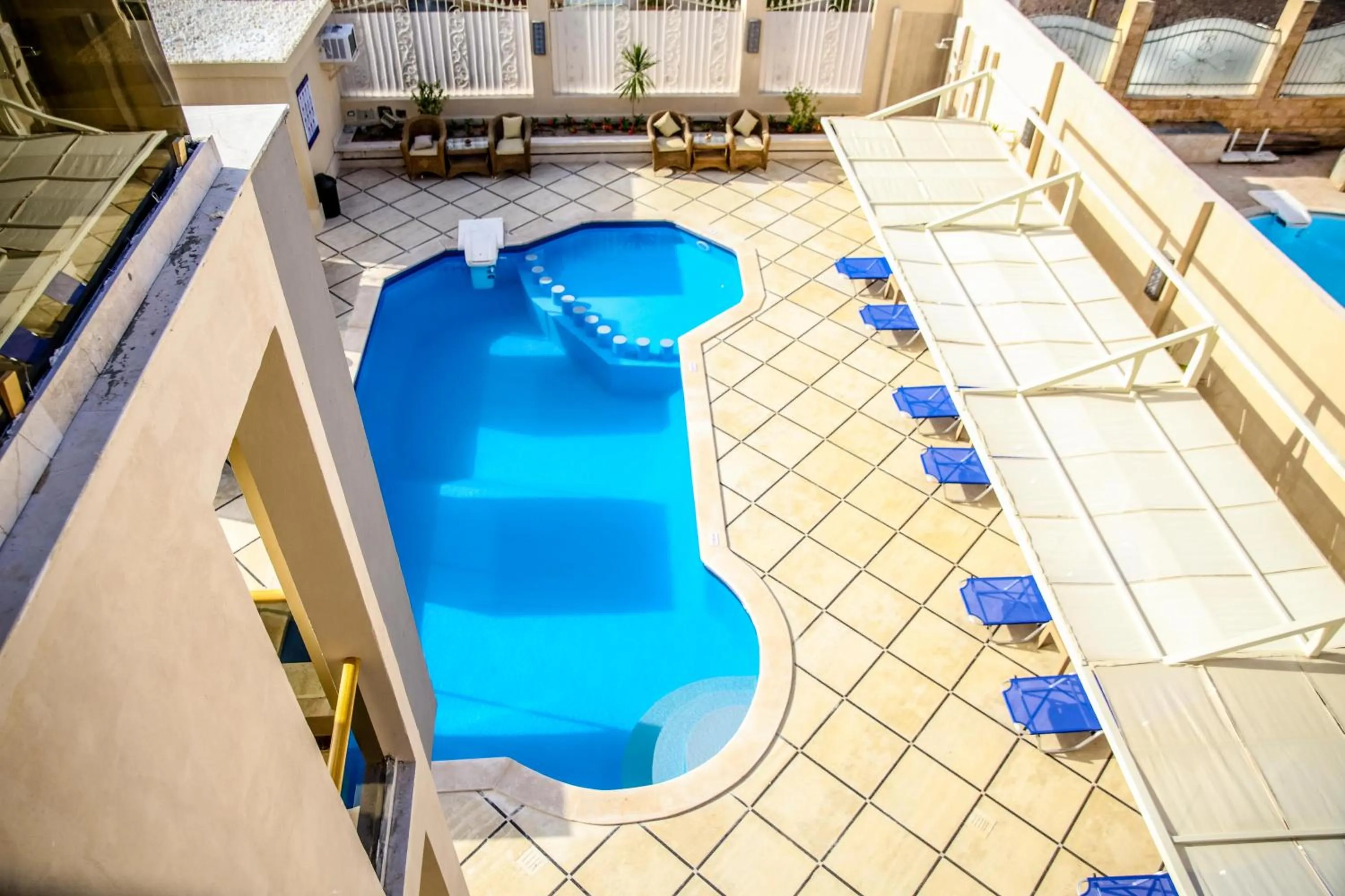 Swimming pool in Serenity Home Hurghada