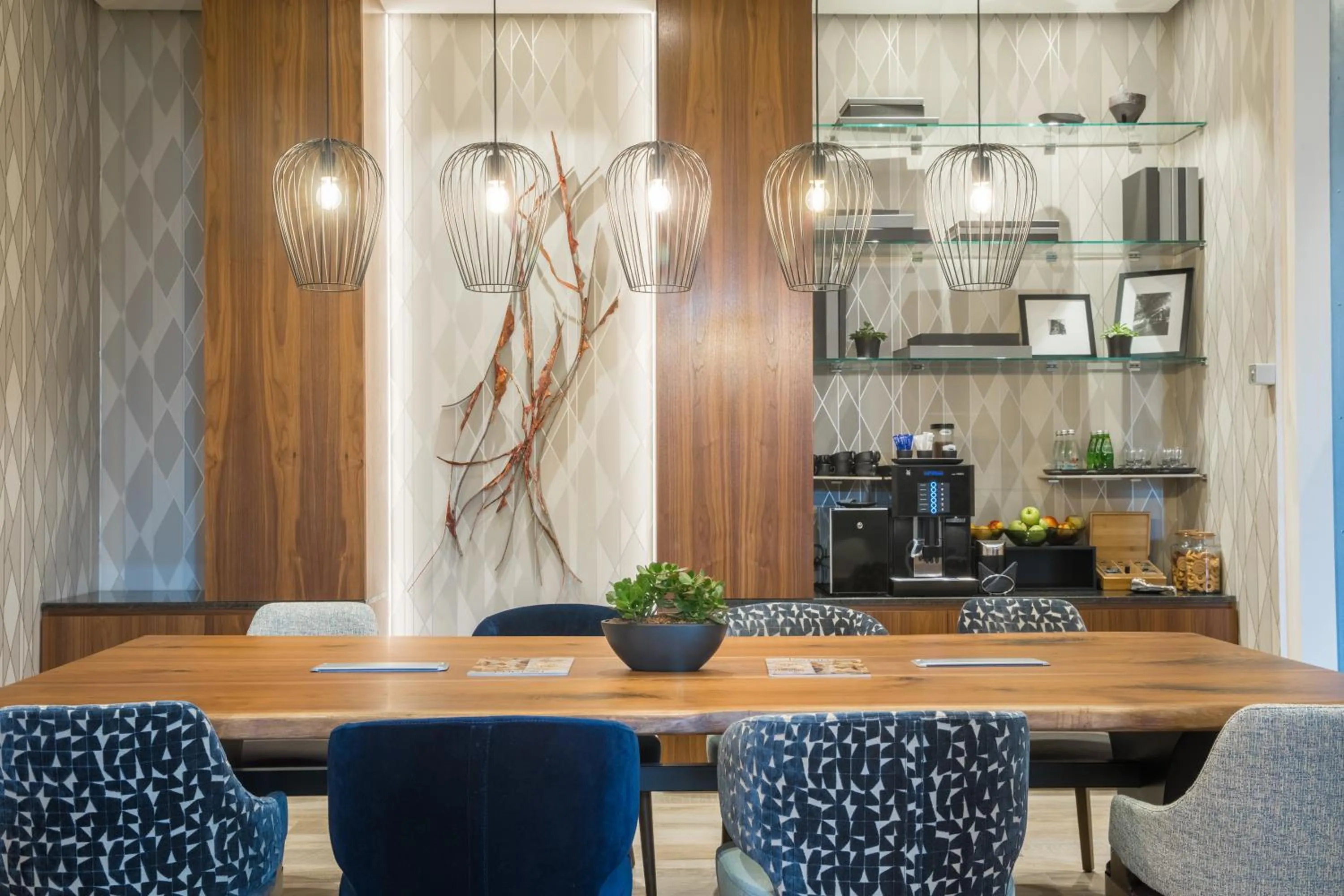 Lobby or reception in Bosmal Arjaan by Rotana