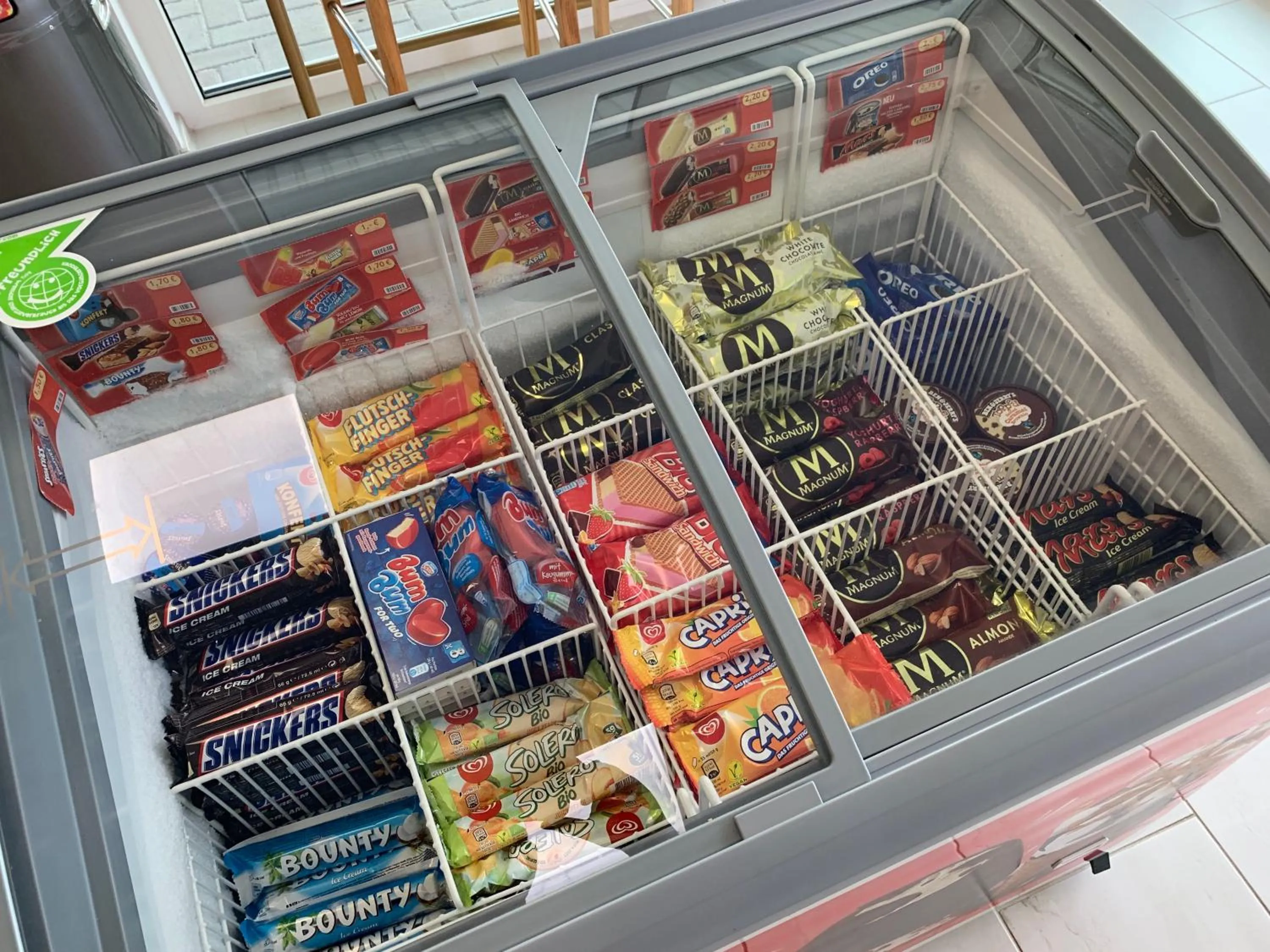 On-site shops in TWT Motel