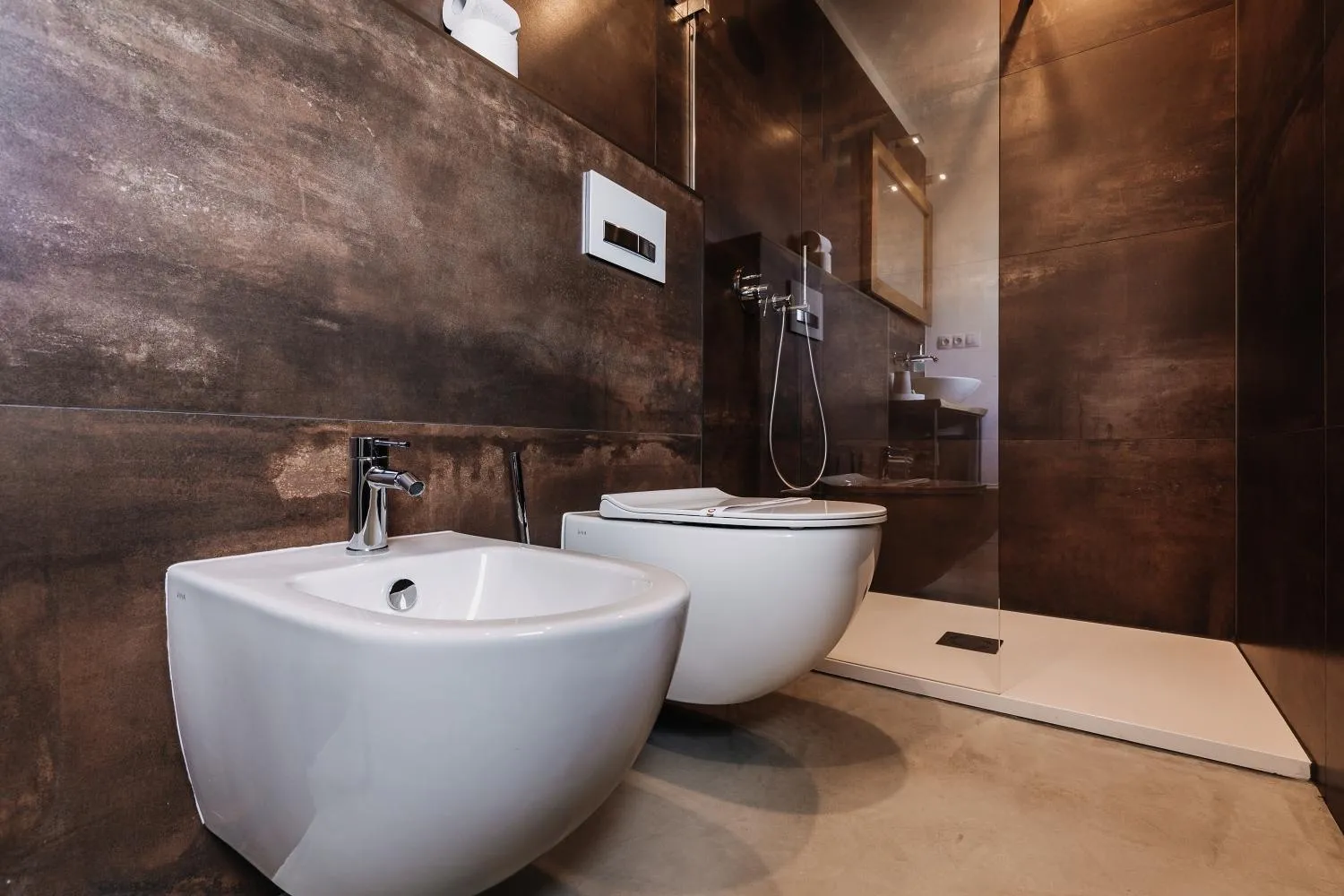 Toilet in VILLA BRICOLA - Boutique Apartments