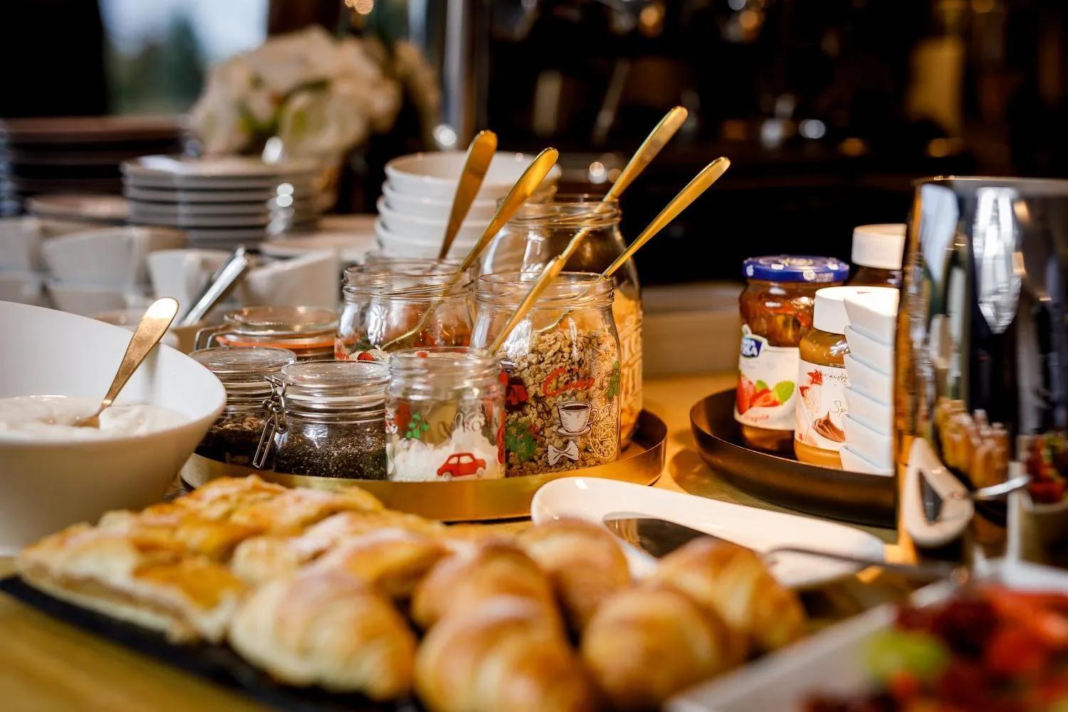 Breakfast in VILLA BRICOLA - Boutique Apartments