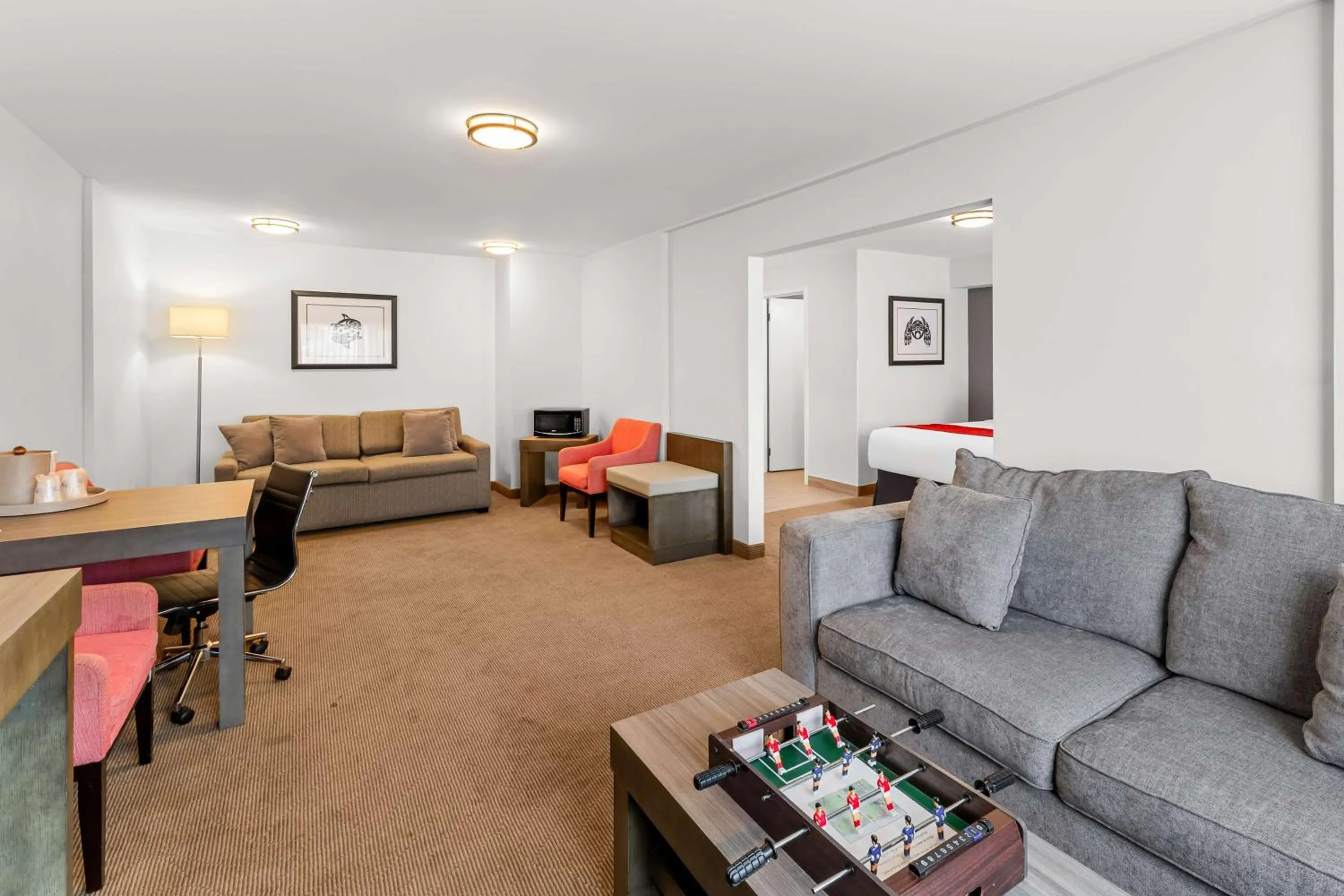 Bedroom in Best Western Cowichan Valley Inn