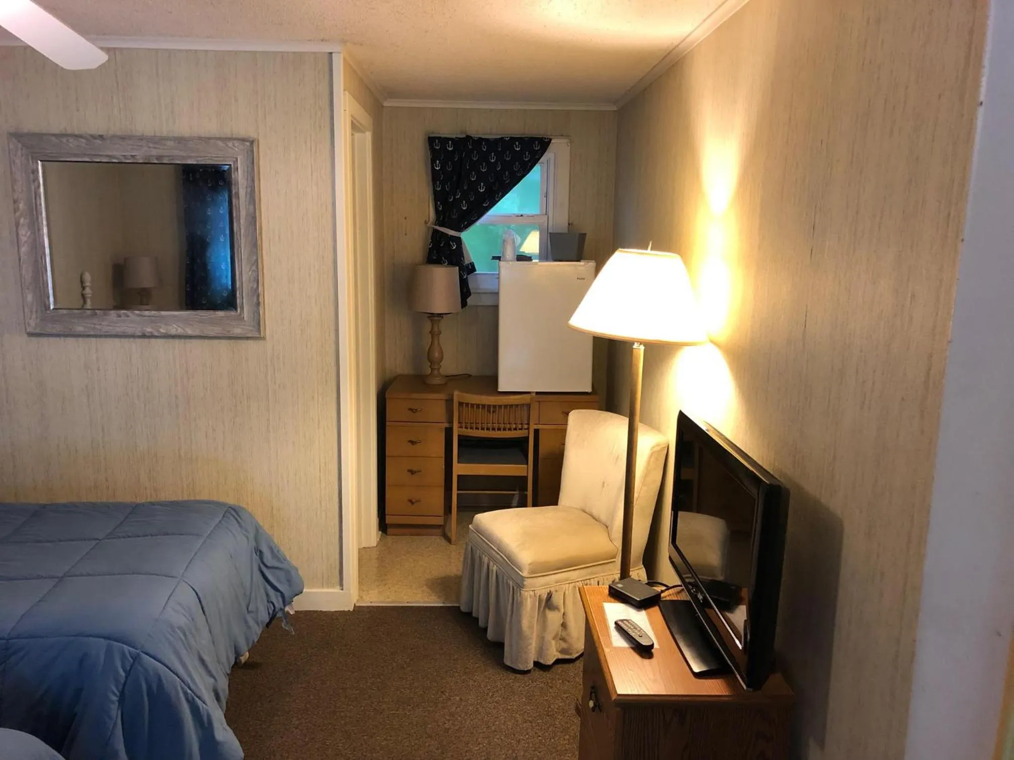 Bed in West Winds Motel & Cottages