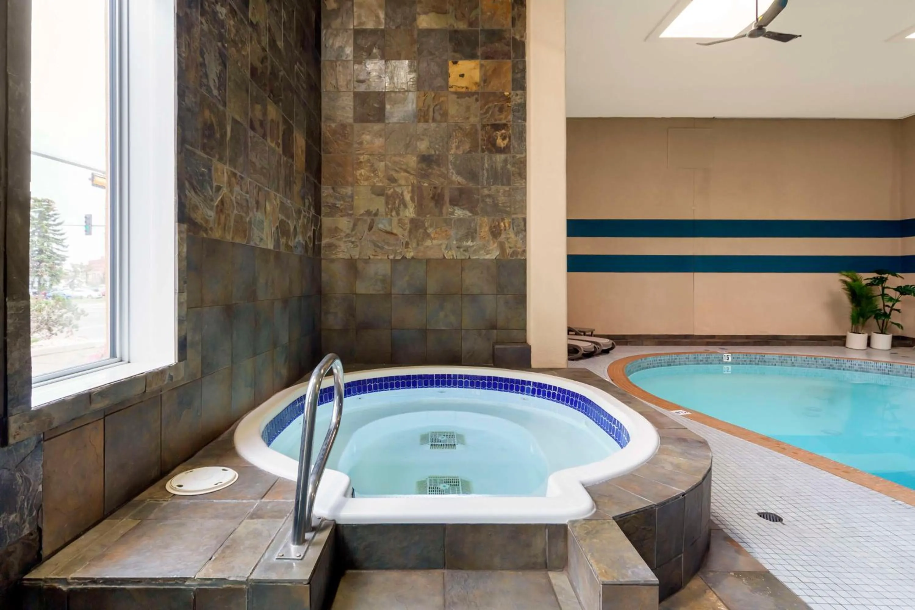 Hot Tub in Best Western PLUS City Centre Inn