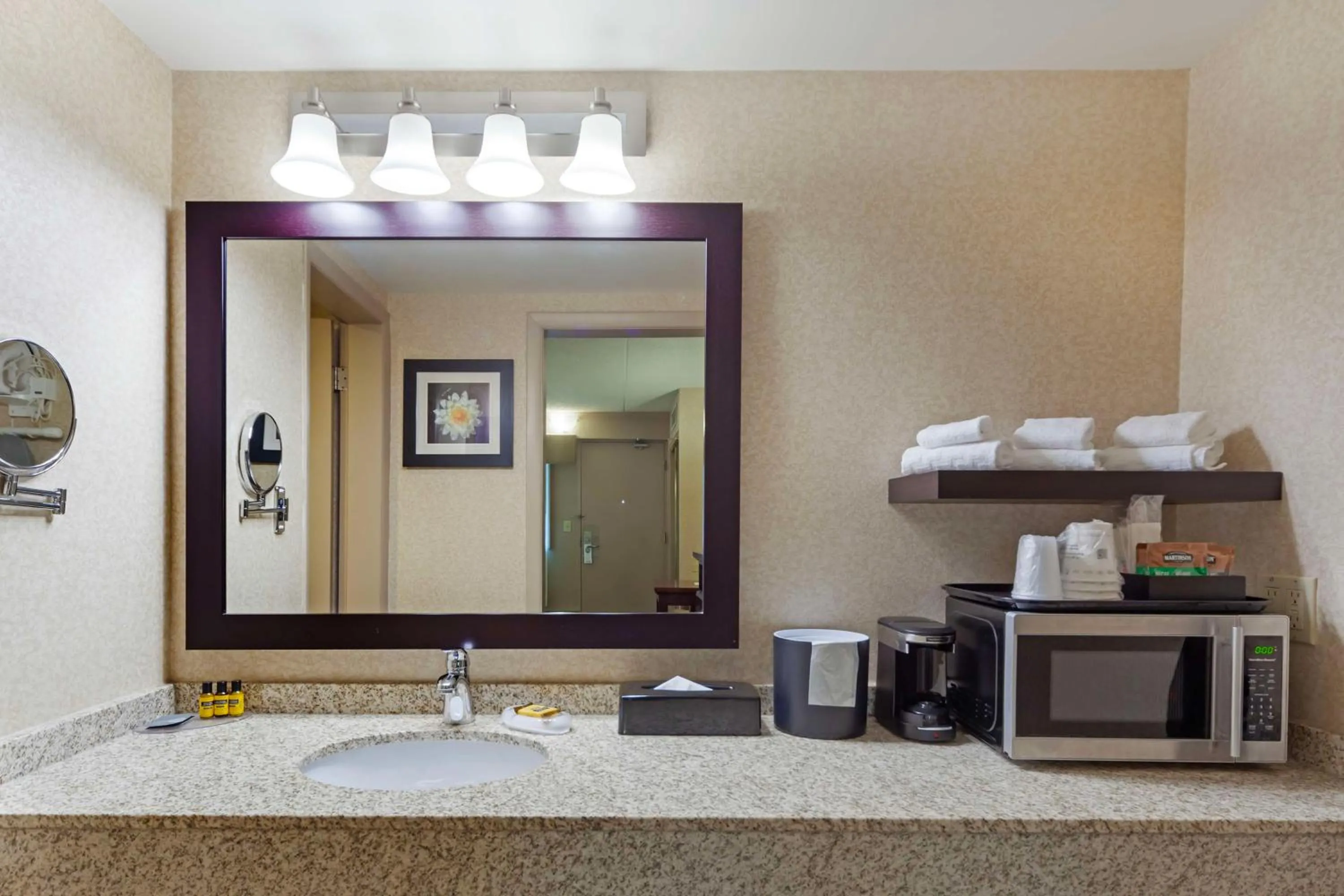 Bathroom in Best Western PLUS City Centre Inn