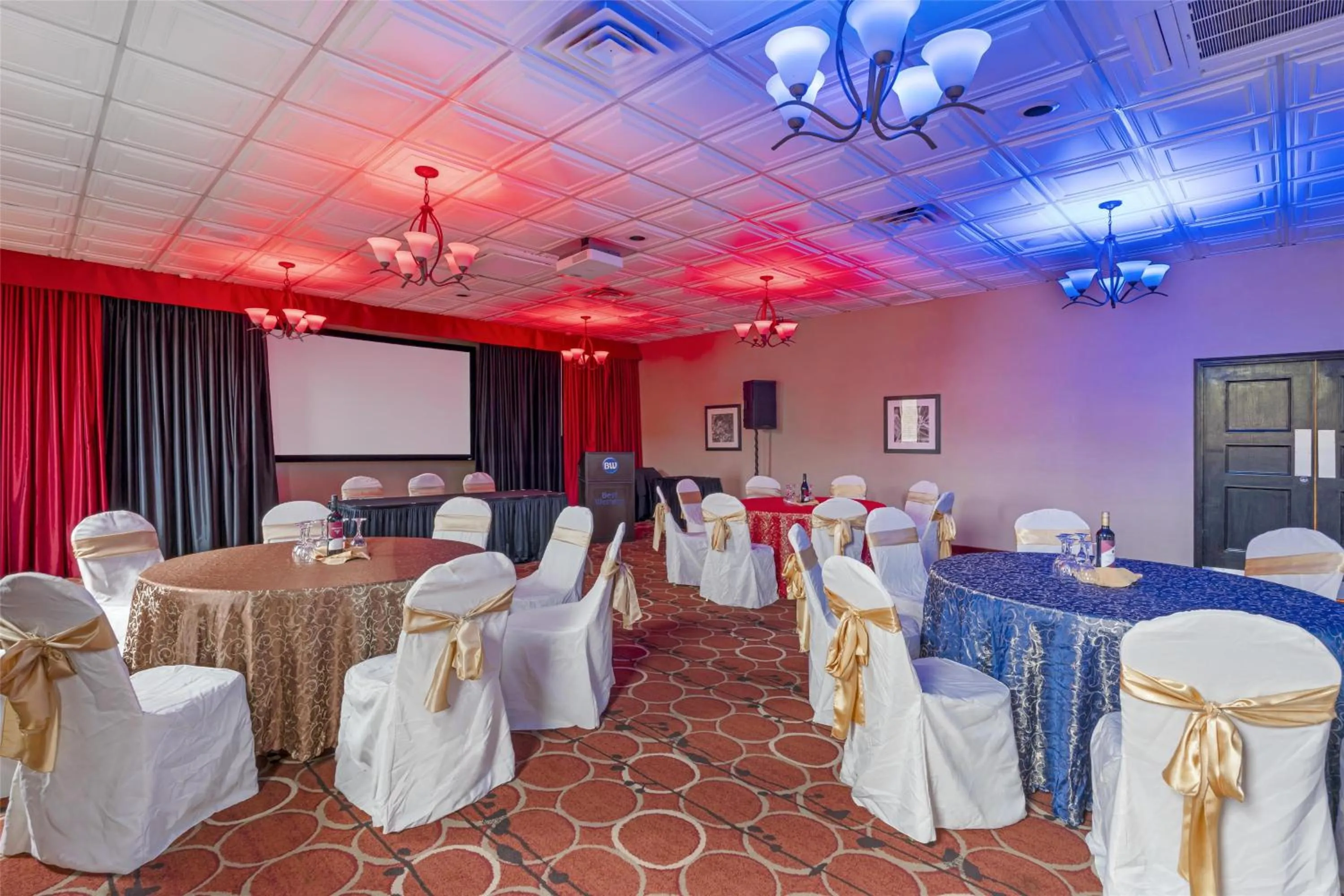 wedding in Best Western Terrace Inn