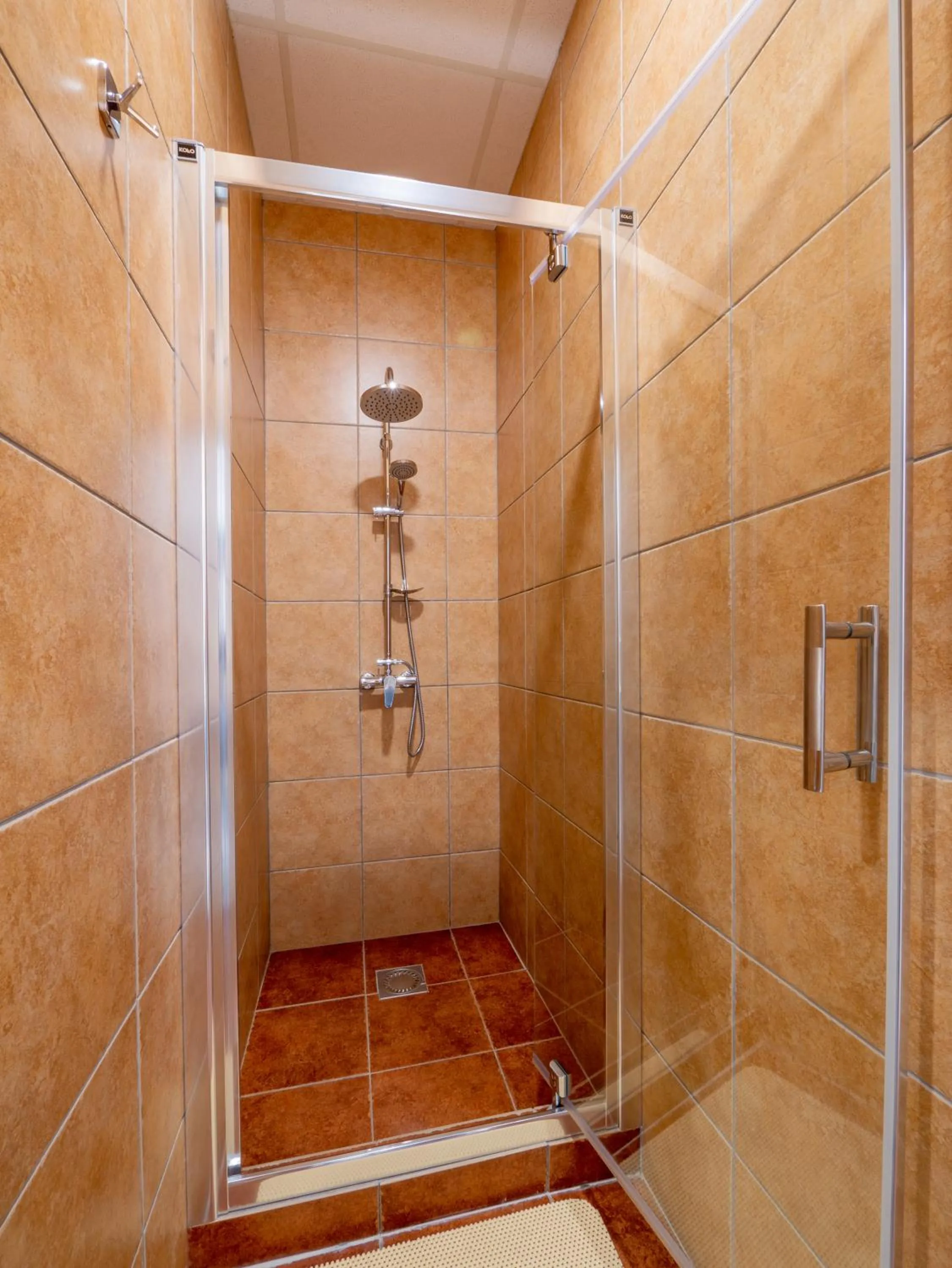 Bathroom in Apartmany Style