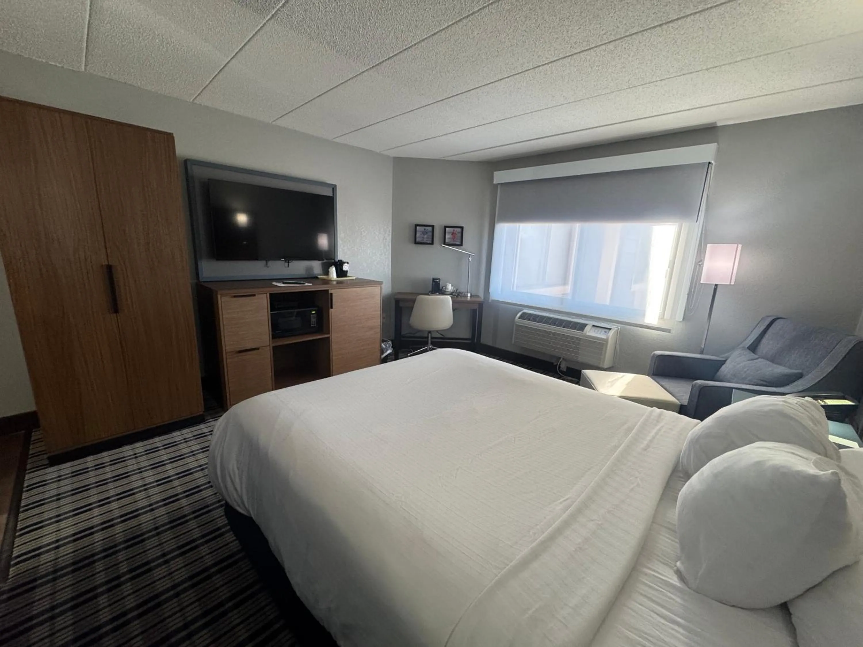 Guests, Bed in AmericInn by Wyndham Albert Lea