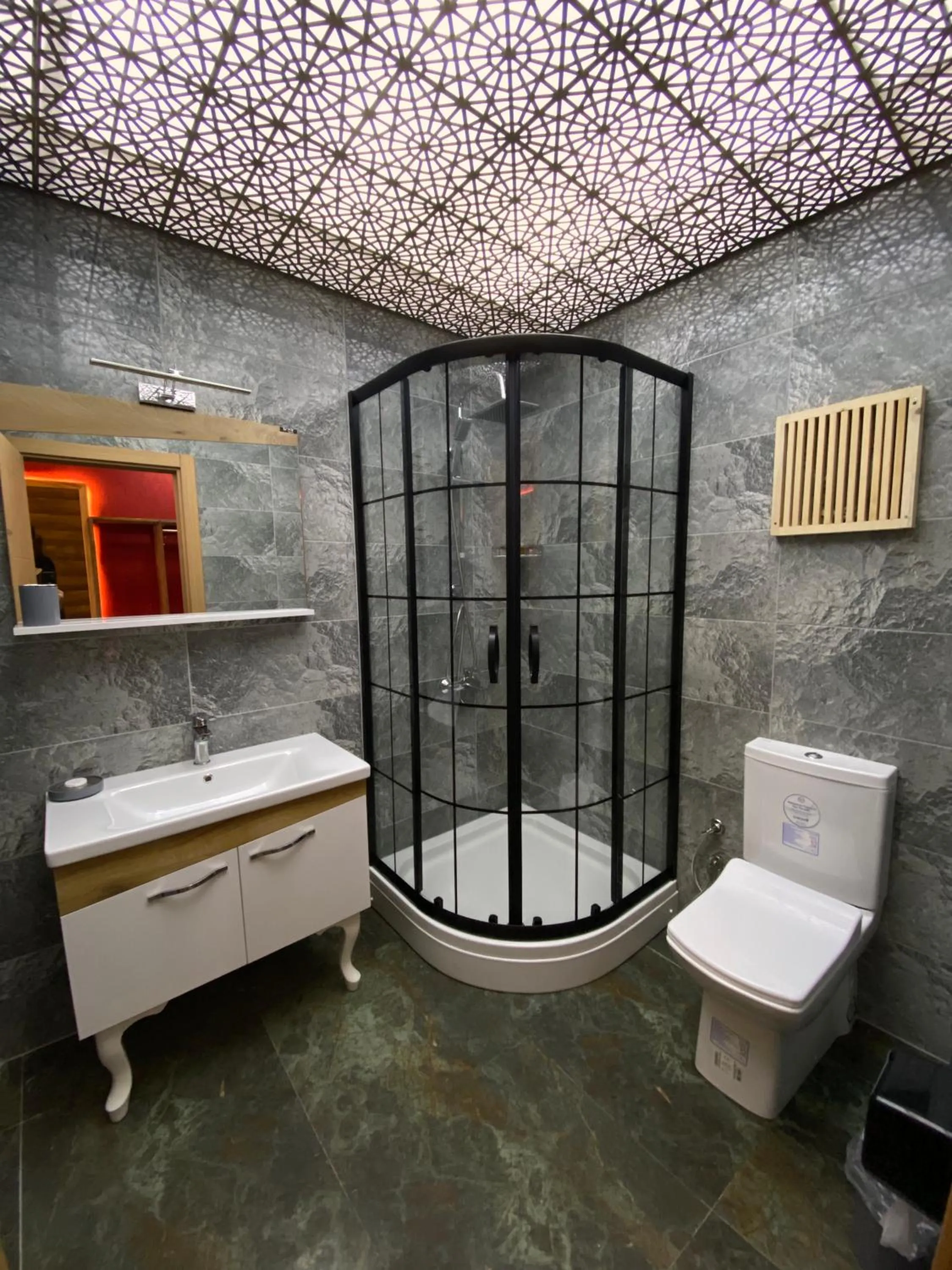 Shower in Mcora Tatil Köyü