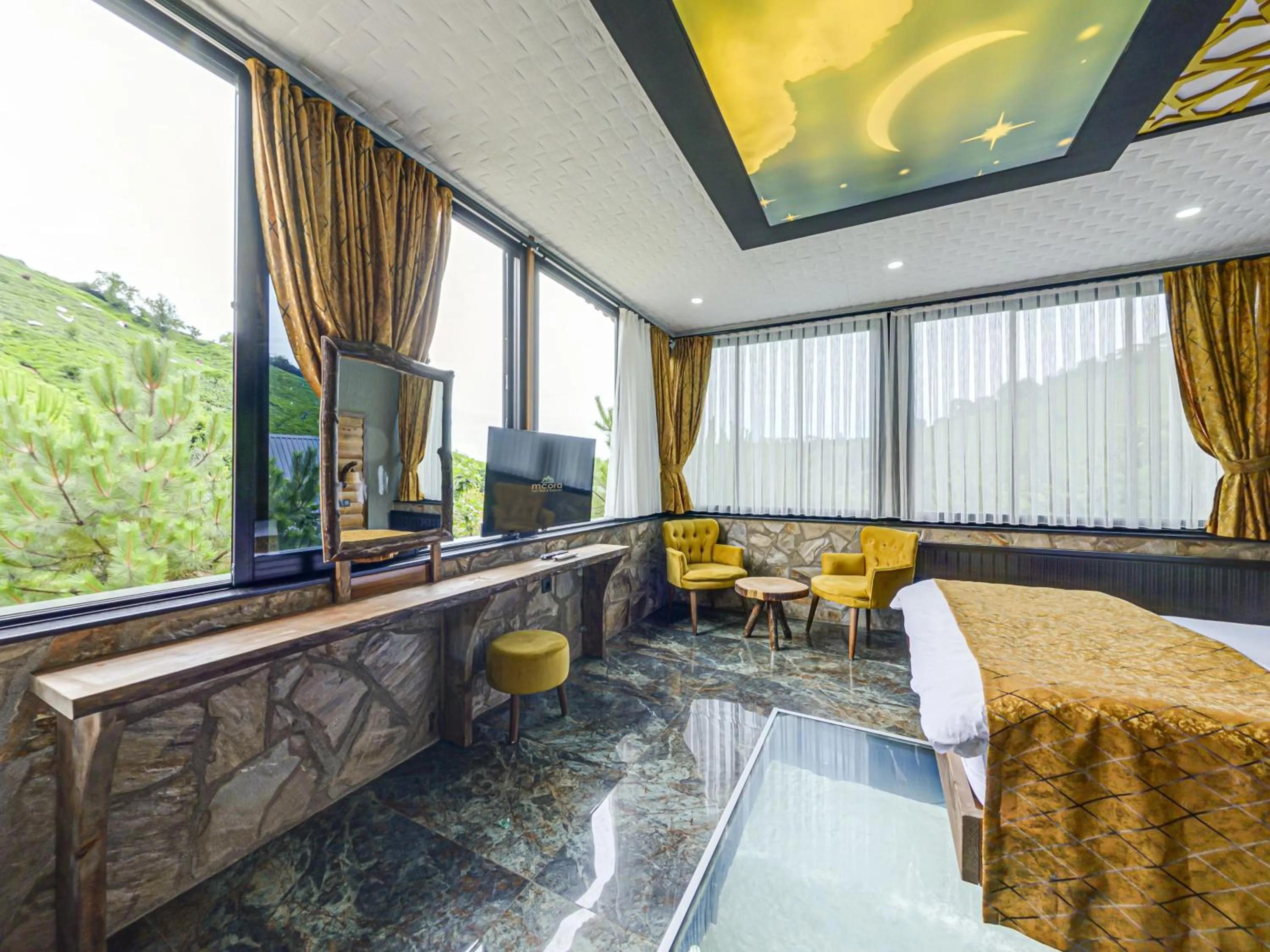 TV and multimedia in Mcora Tatil Köyü