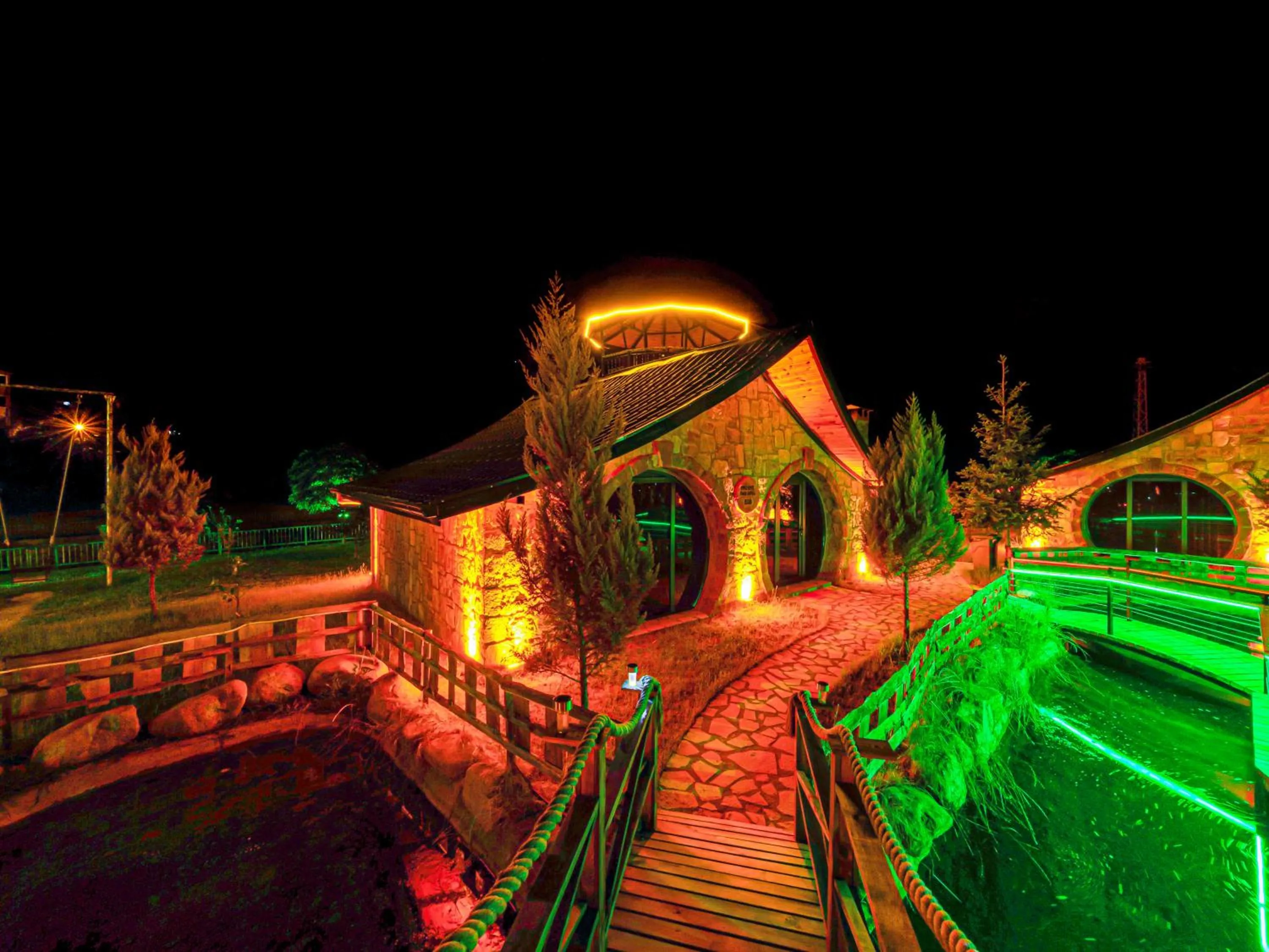 Night in Mcora Tatil Köyü