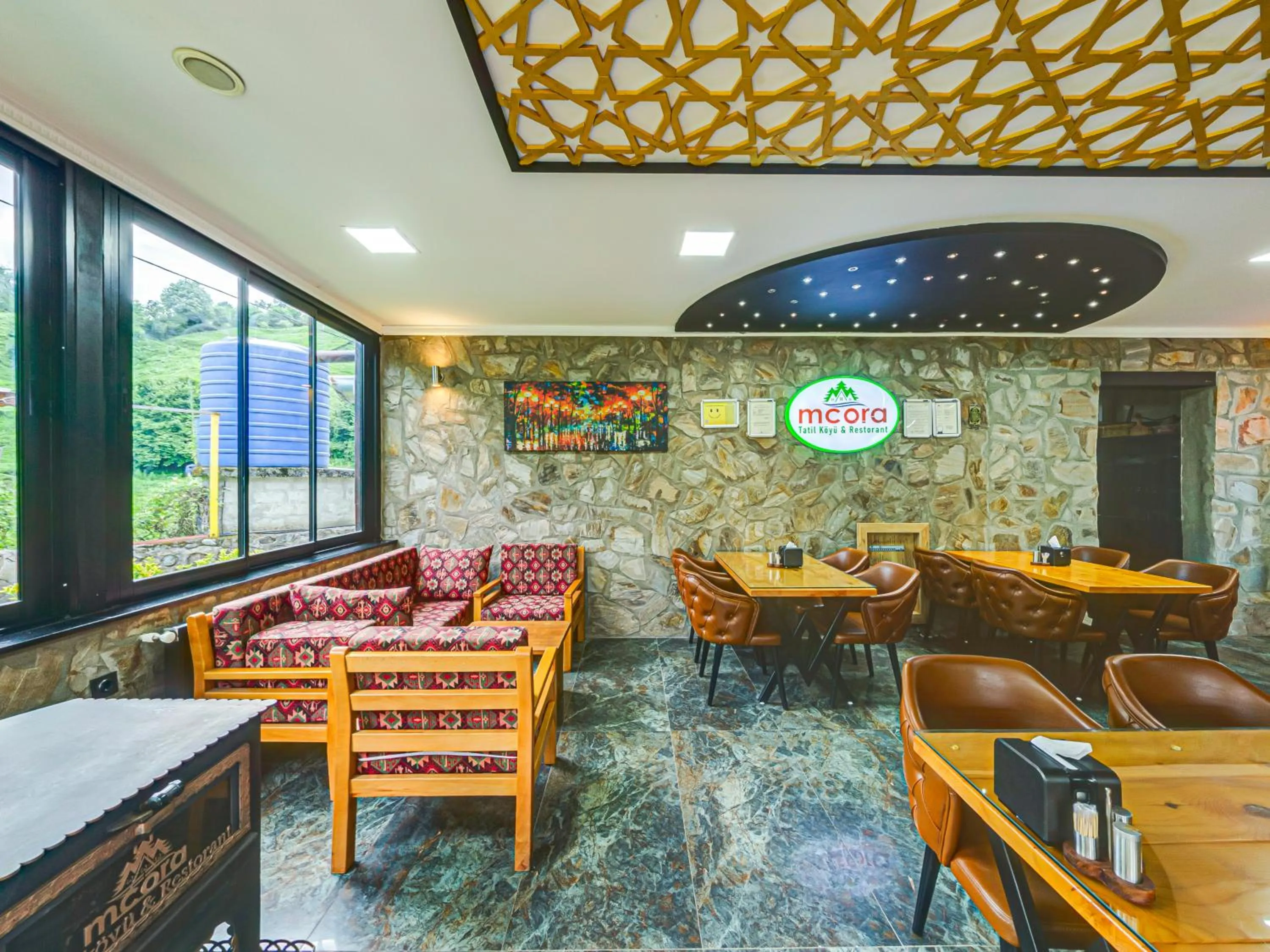 Restaurant/places to eat in Mcora Tatil Köyü