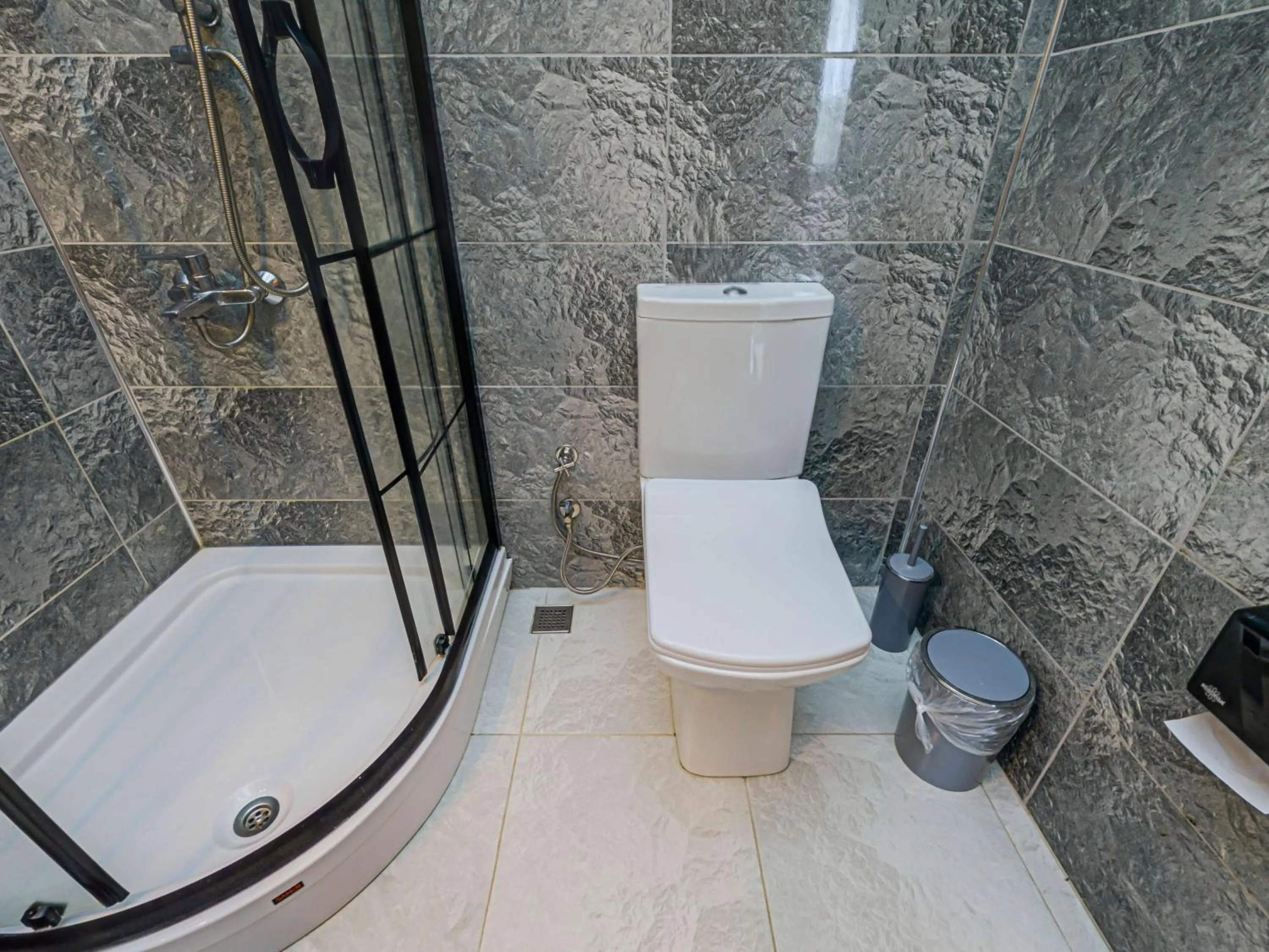 Shower in Mcora Tatil Köyü