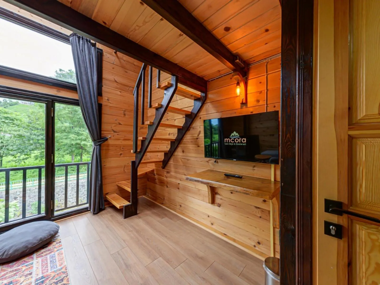 TV and multimedia in Mcora Tatil Köyü