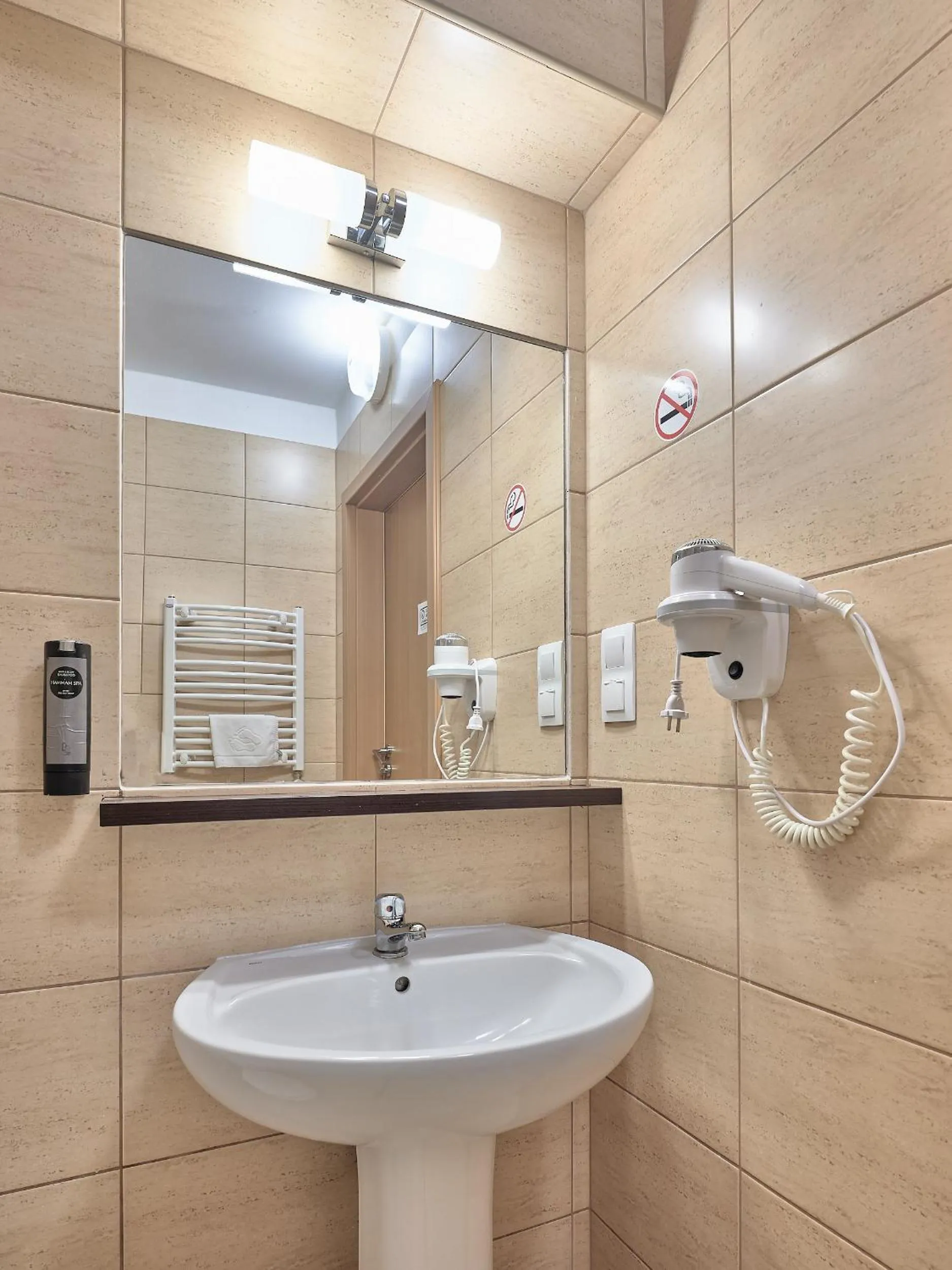 Bathroom in Aparthotel Lumen