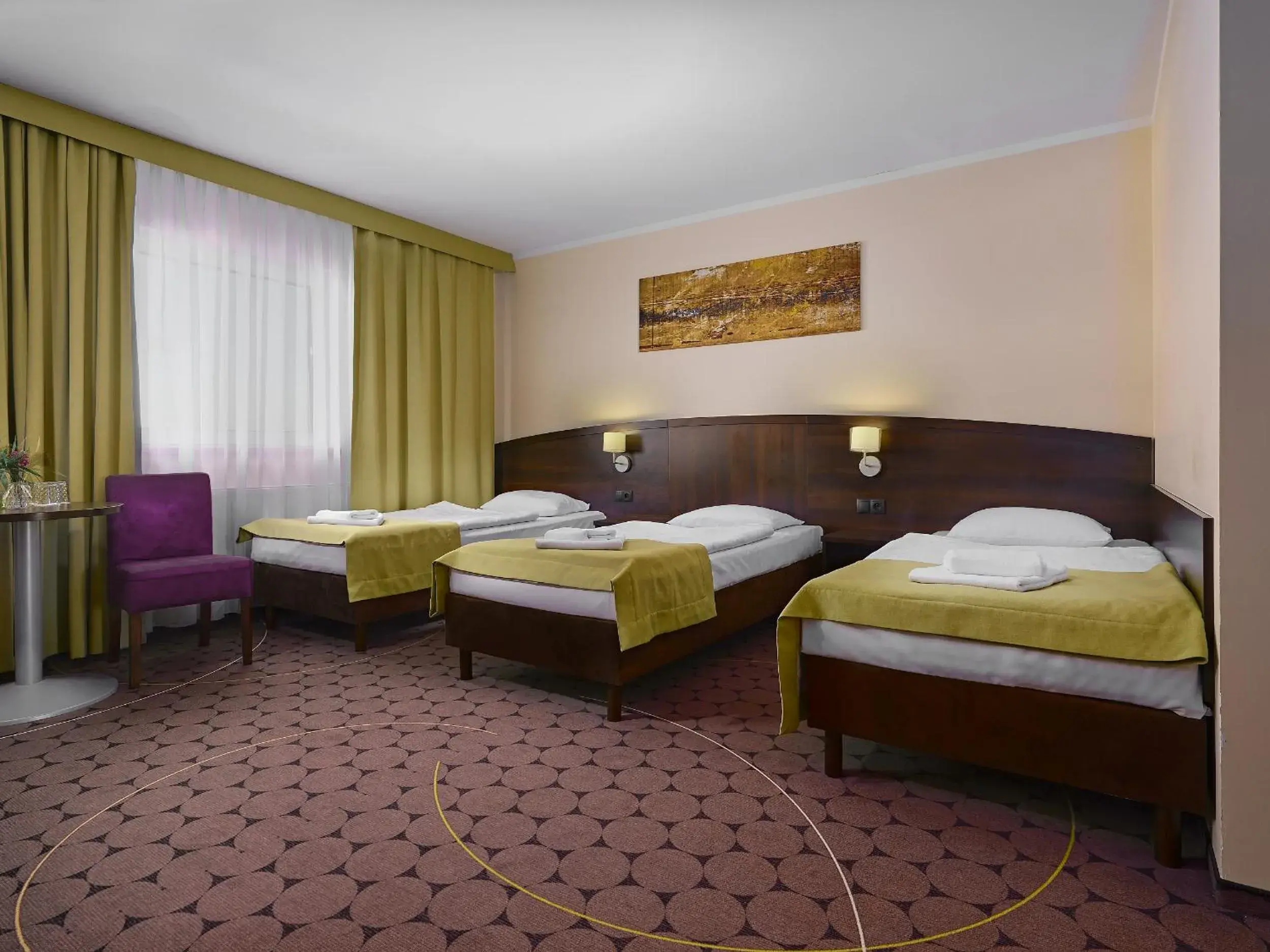 Triple Room in Aparthotel Lumen Triple Room in Aparthotel Lumen