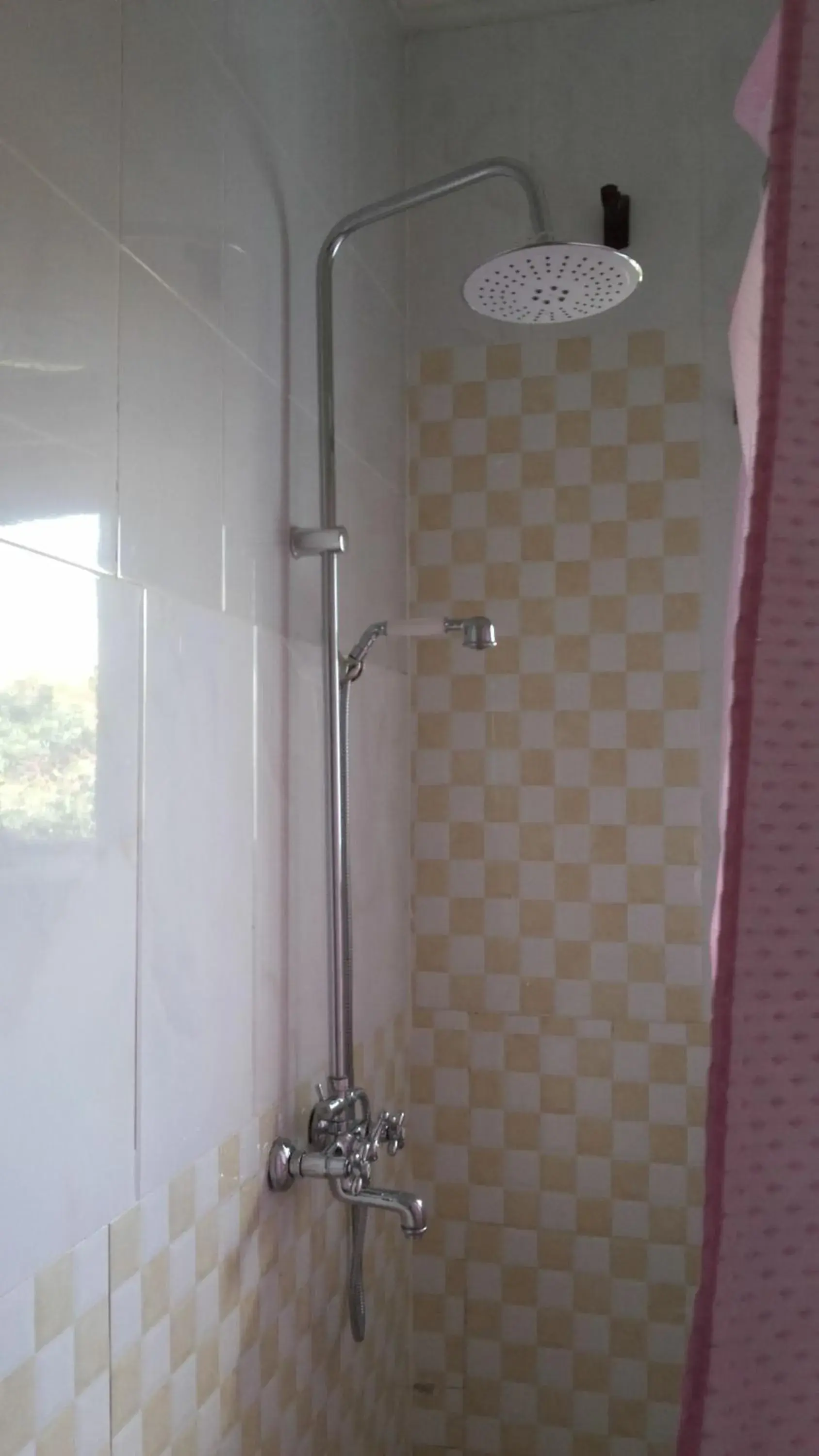 Deluxe Twin Room in Pauline Hotel Lira Deluxe Twin Room in Pauline Hotel Lira