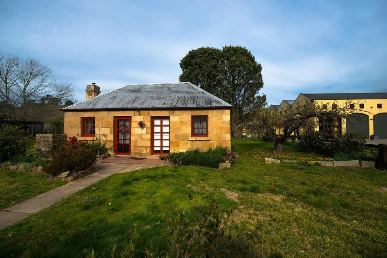 Family Double Room in Eling Forest Winery Family Double Room in Eling Forest Winery