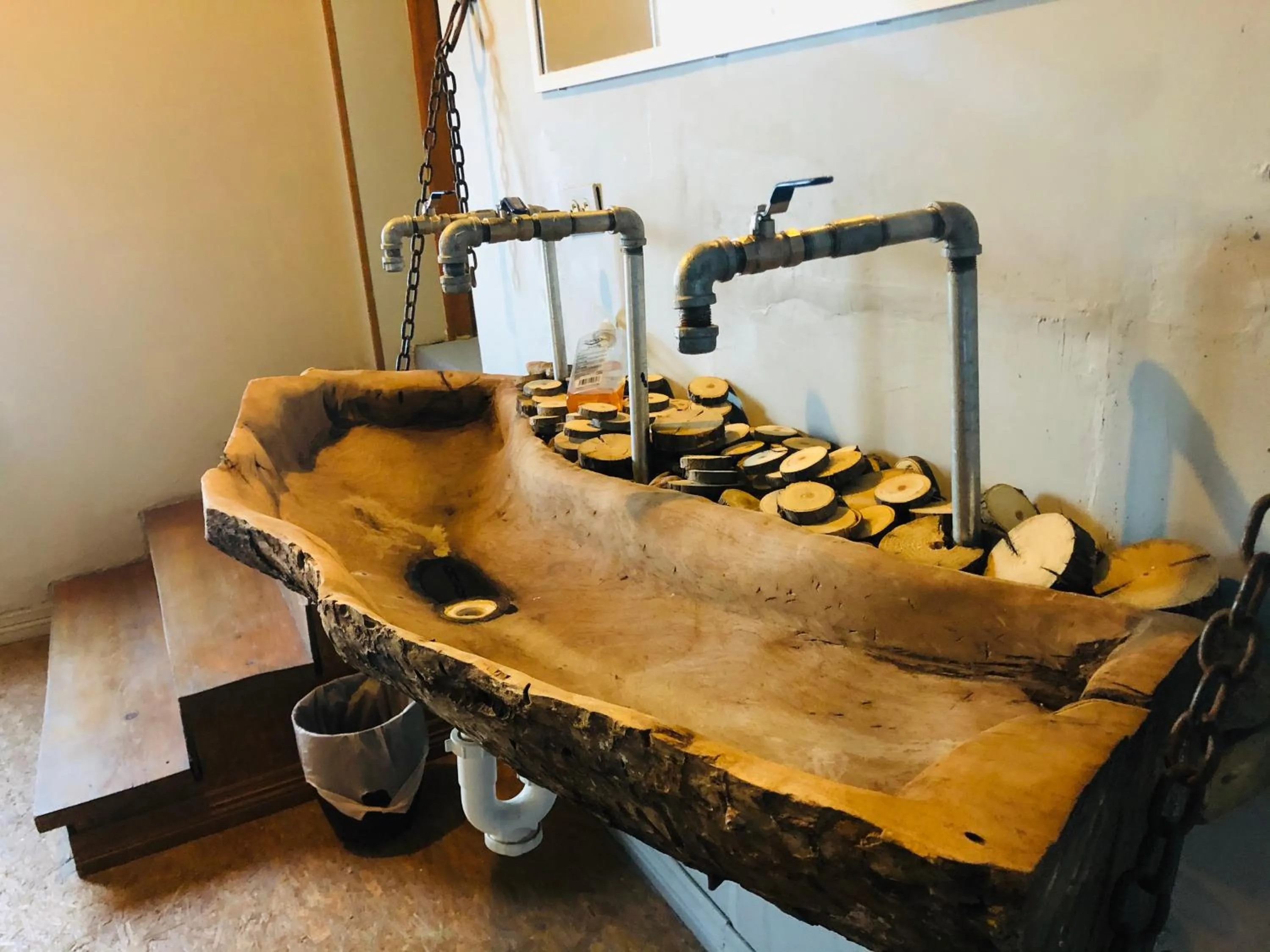 Bathroom in Hostal Kuira Bá by Rotamundos