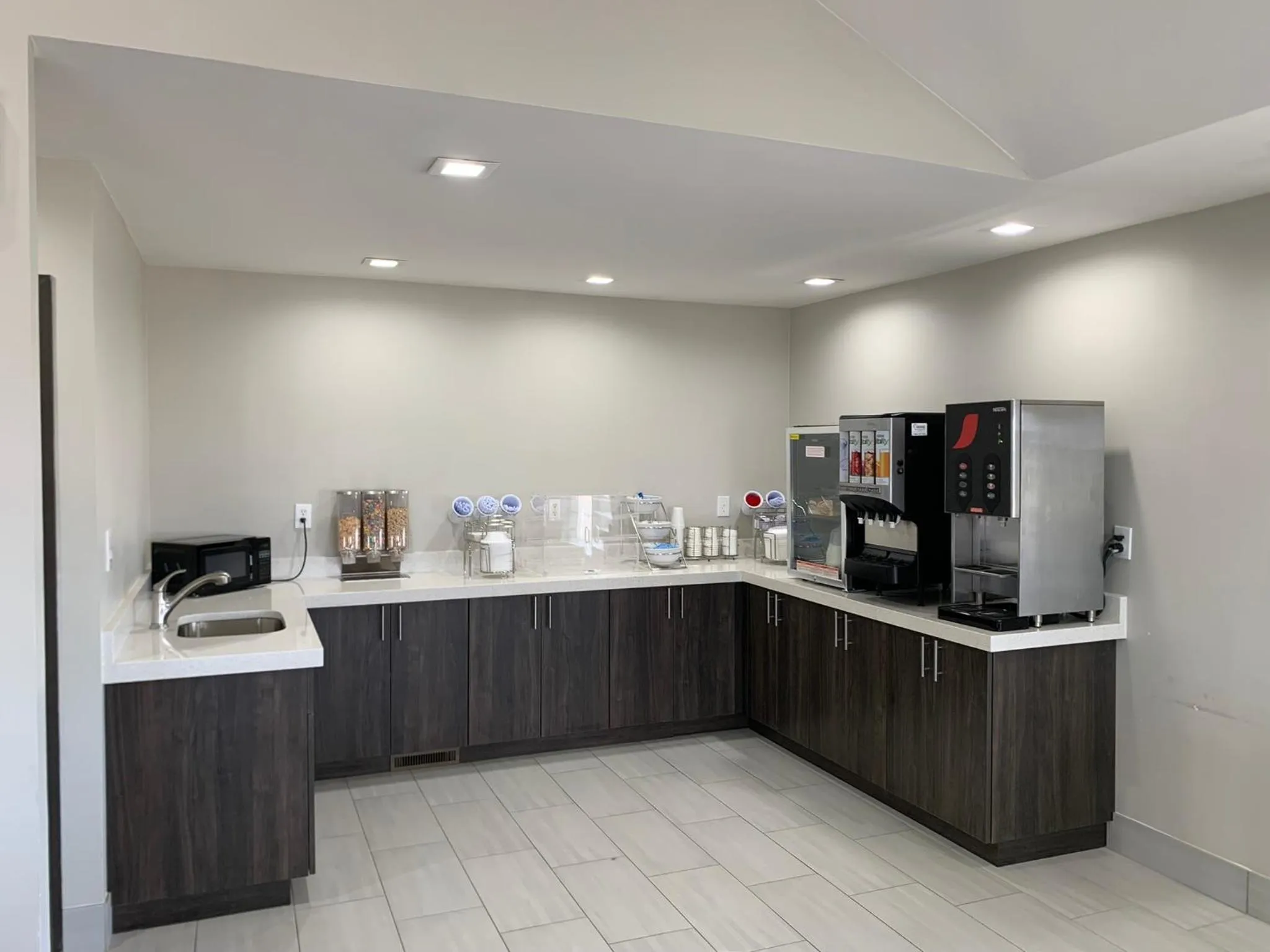 Breakfast in Days Inn by Wyndham Wagoner