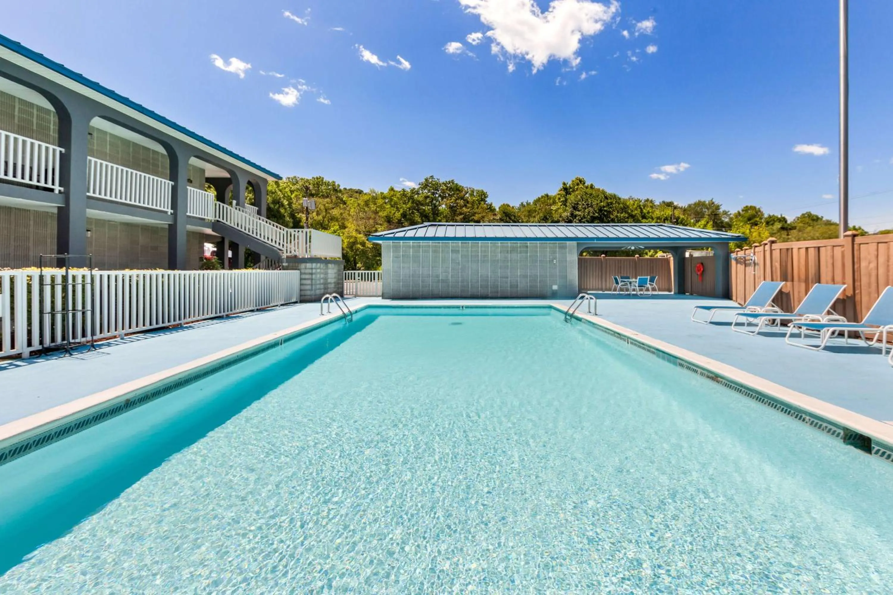 Pool view in Best Western Wilderness Trail Inn