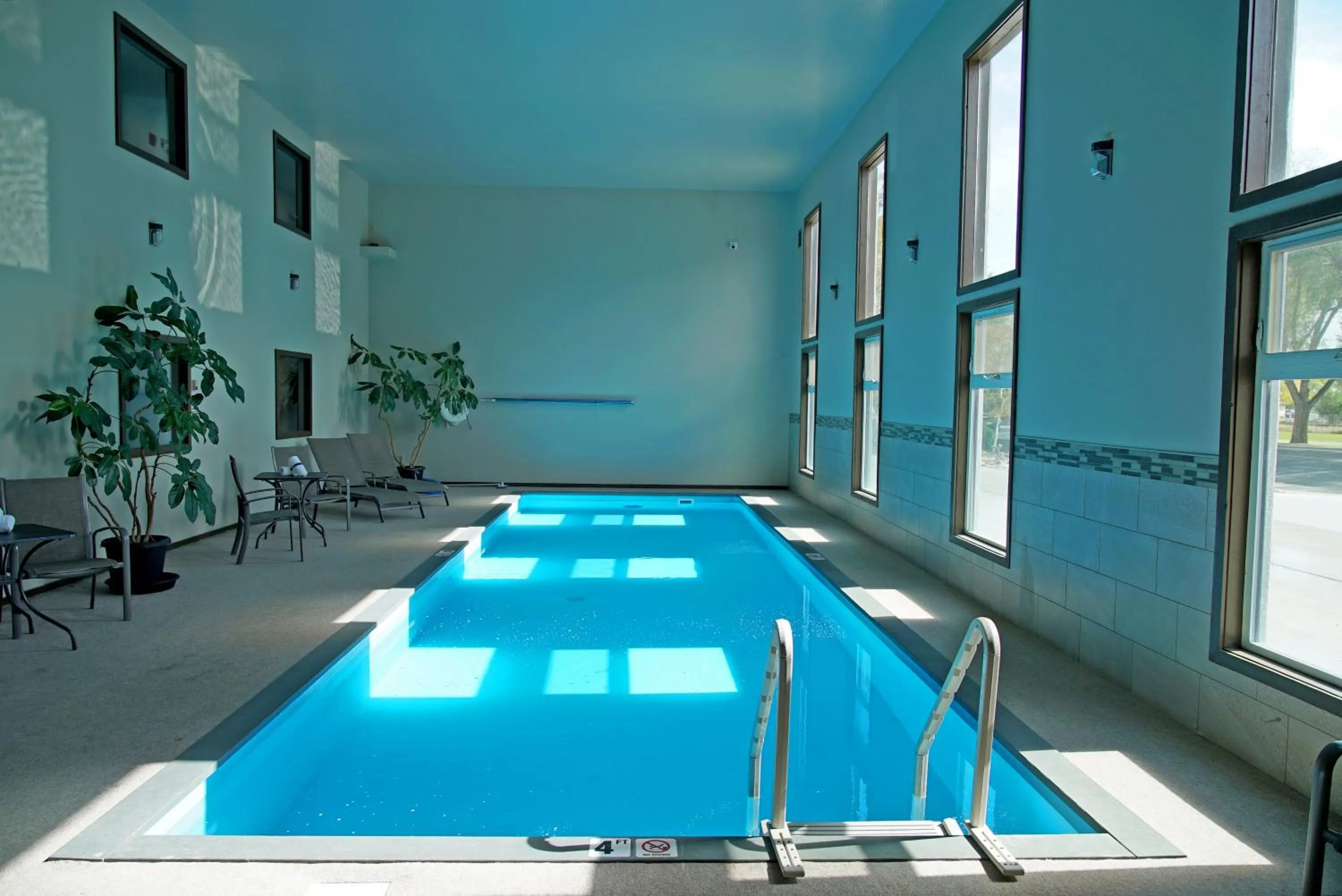 Swimming pool in Baymont by Wyndham Monte Vista