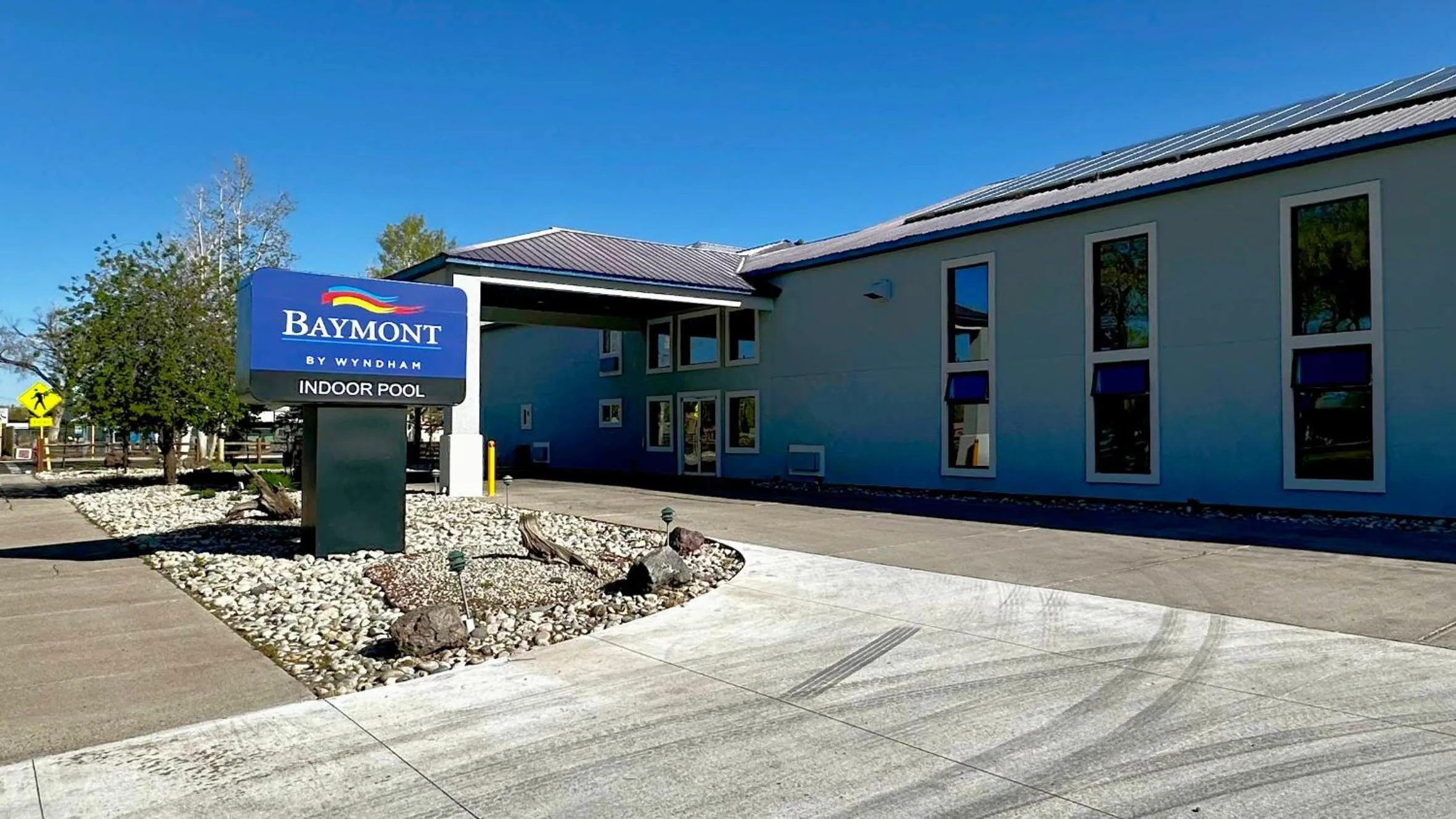 Property Building in Sandhill Inn & Suites