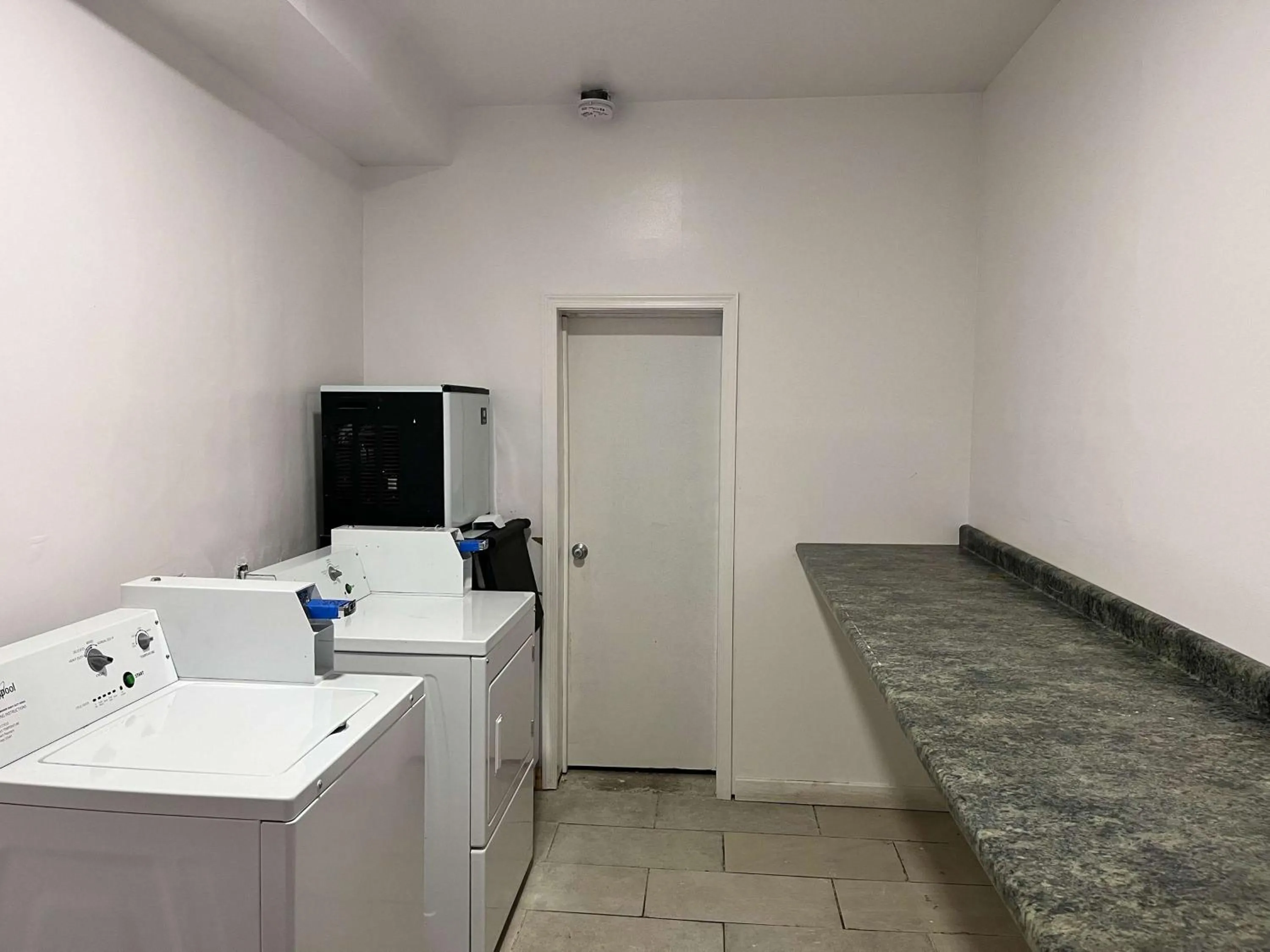 Property building in Motel 6 Williamstown