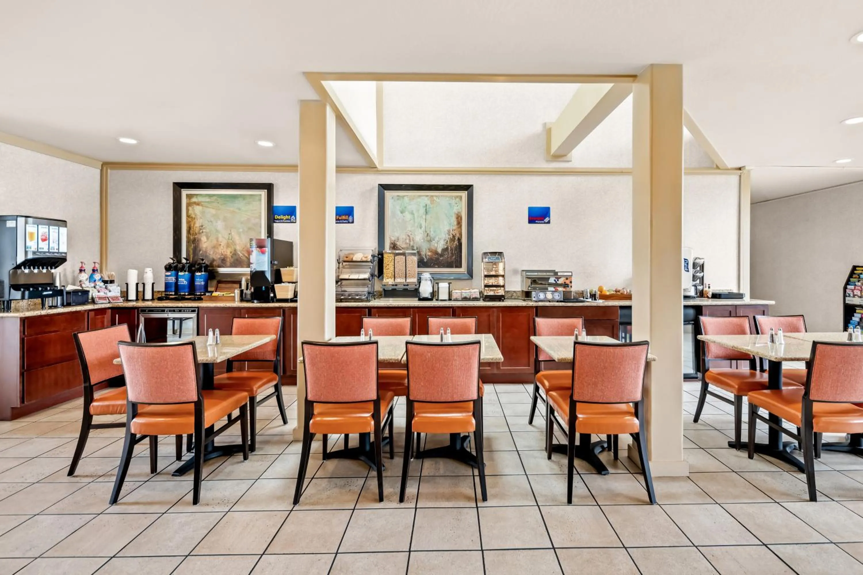 Breakfast in Best Western De Anza Inn