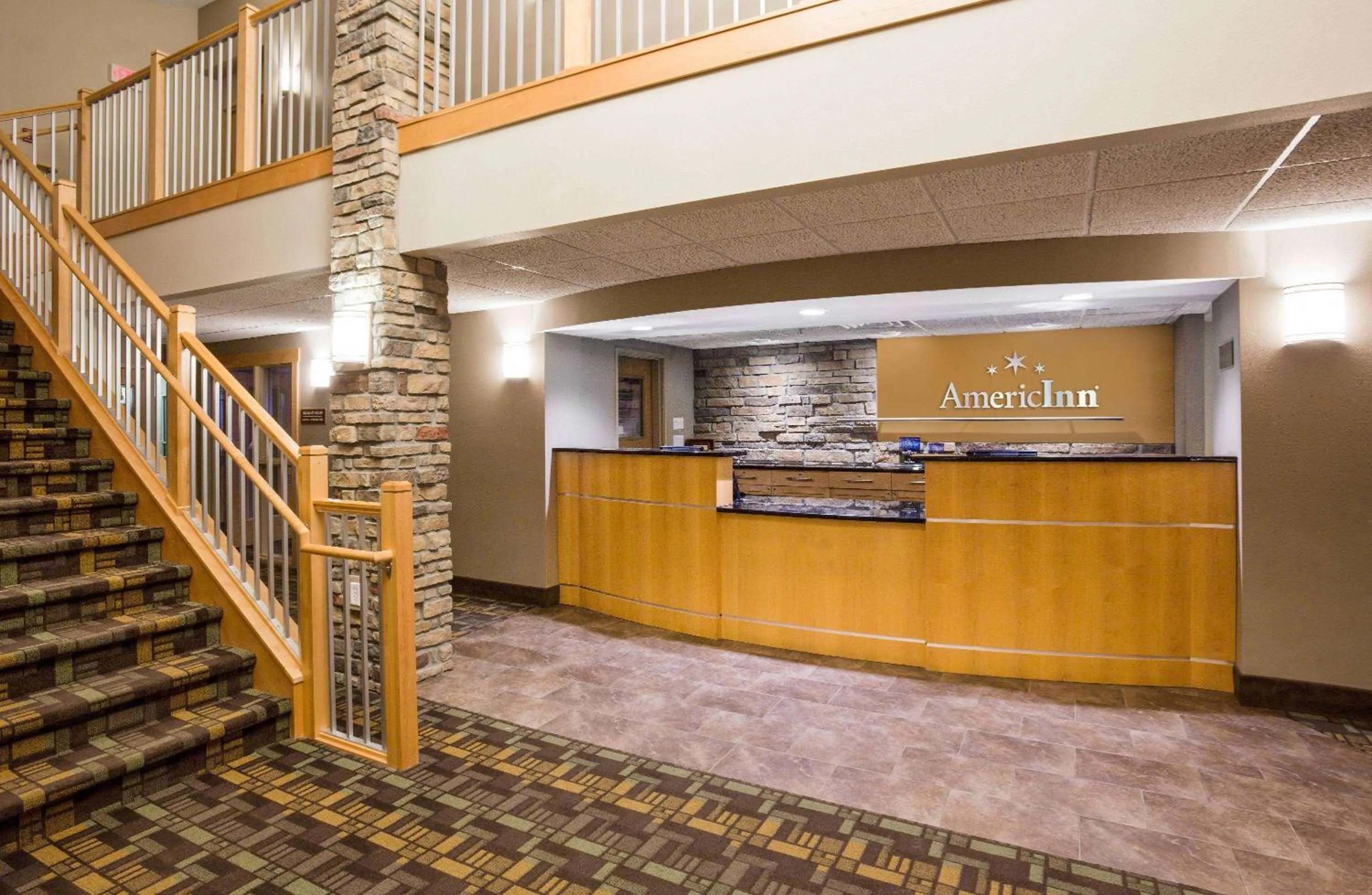 Lobby or reception in AmericInn by Wyndham Osage