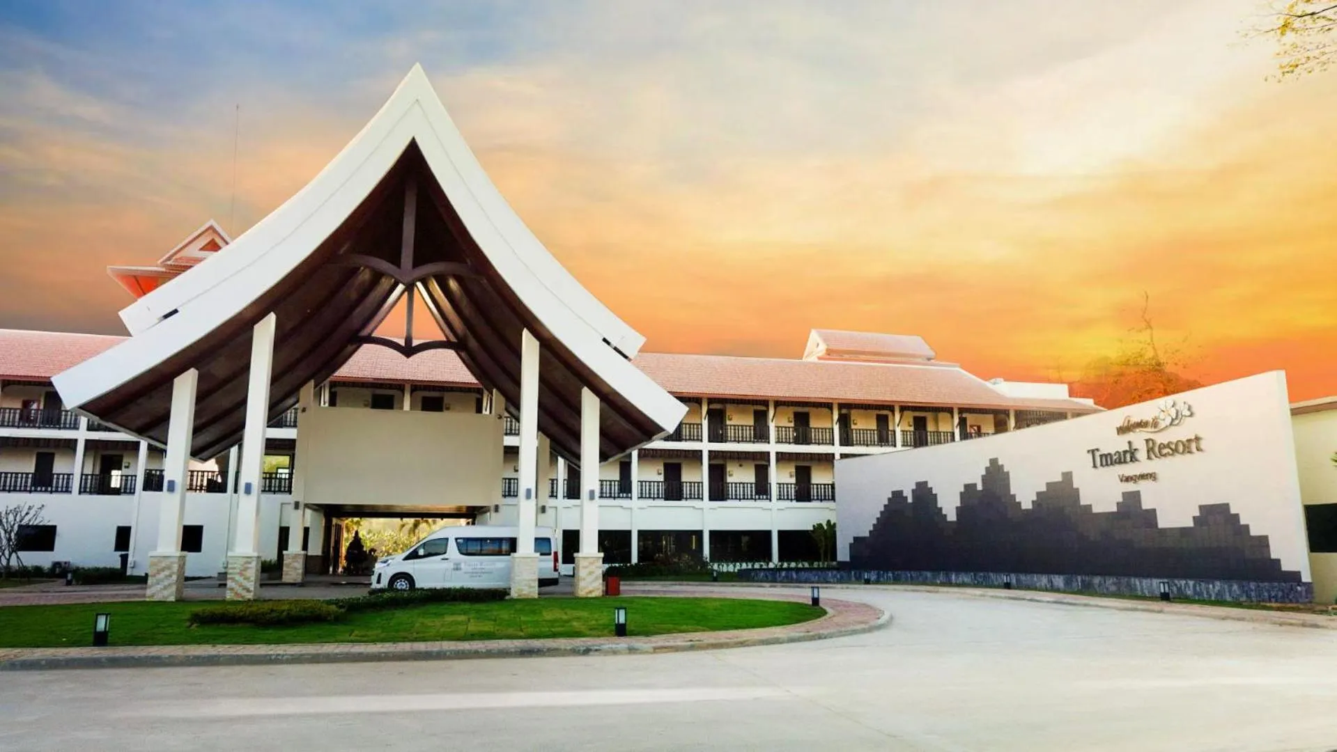 Property building in Tmark Resort Vangvieng