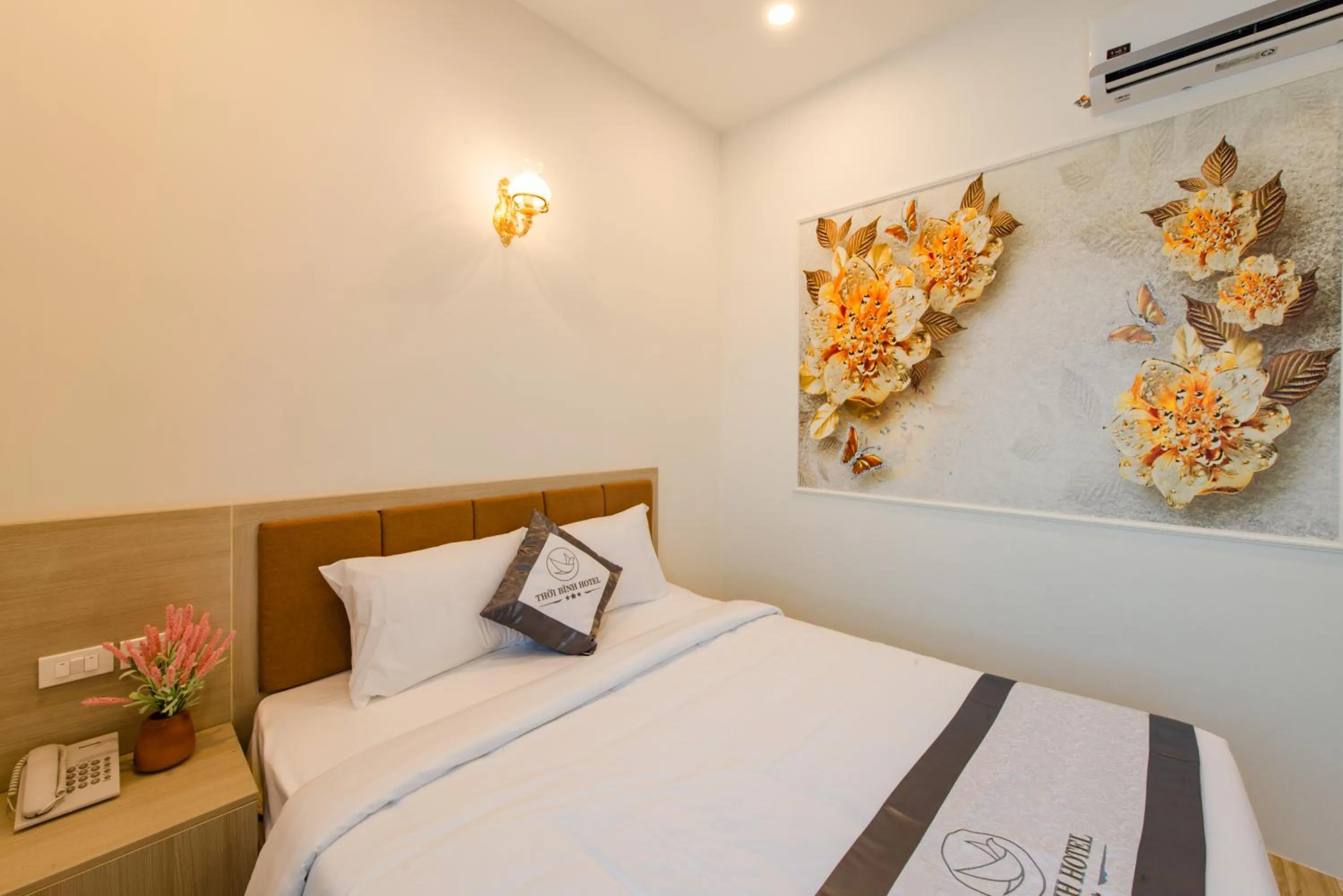 Bed in Thoi Binh Hotel