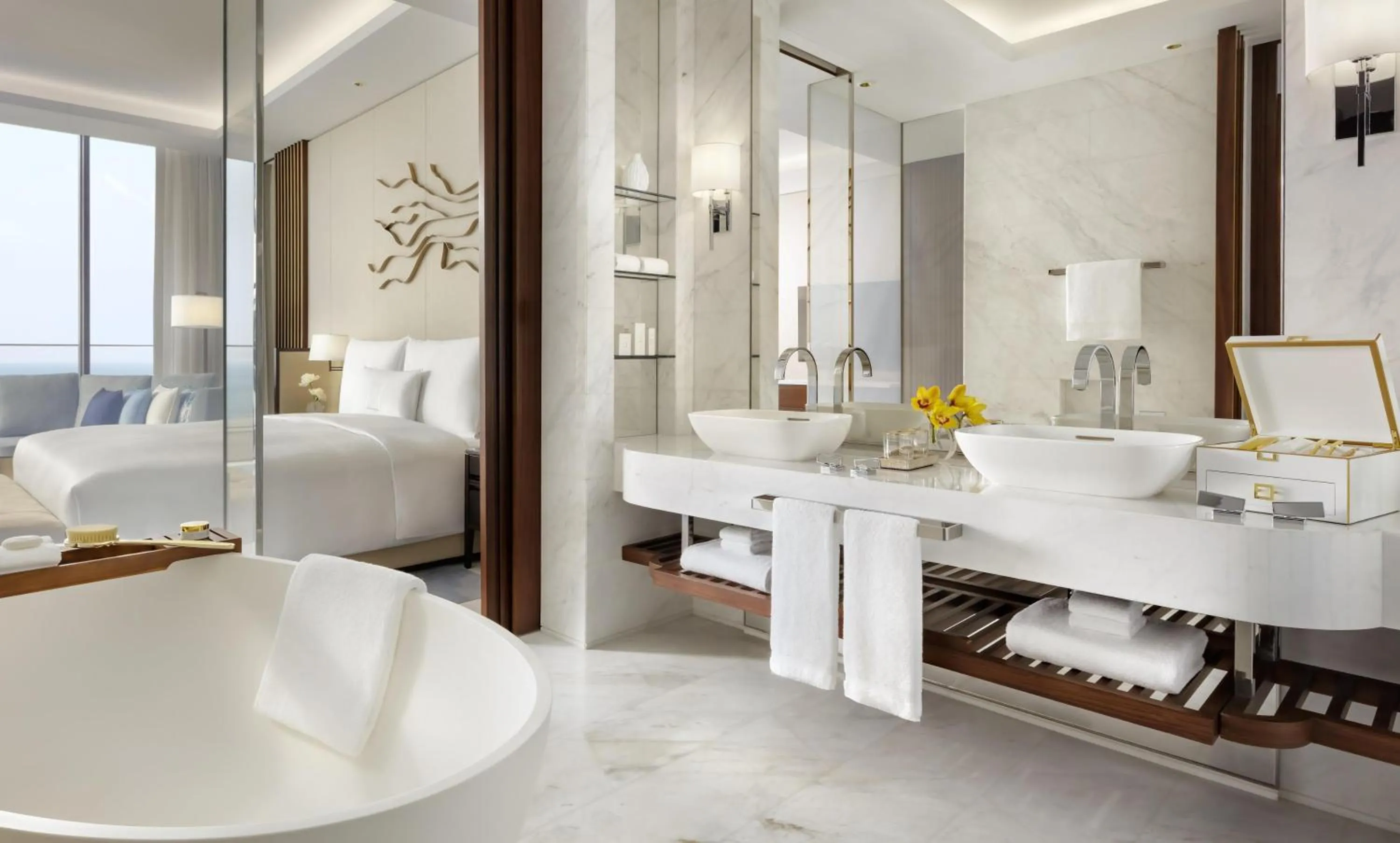 Bathroom in Atlantis The Royal