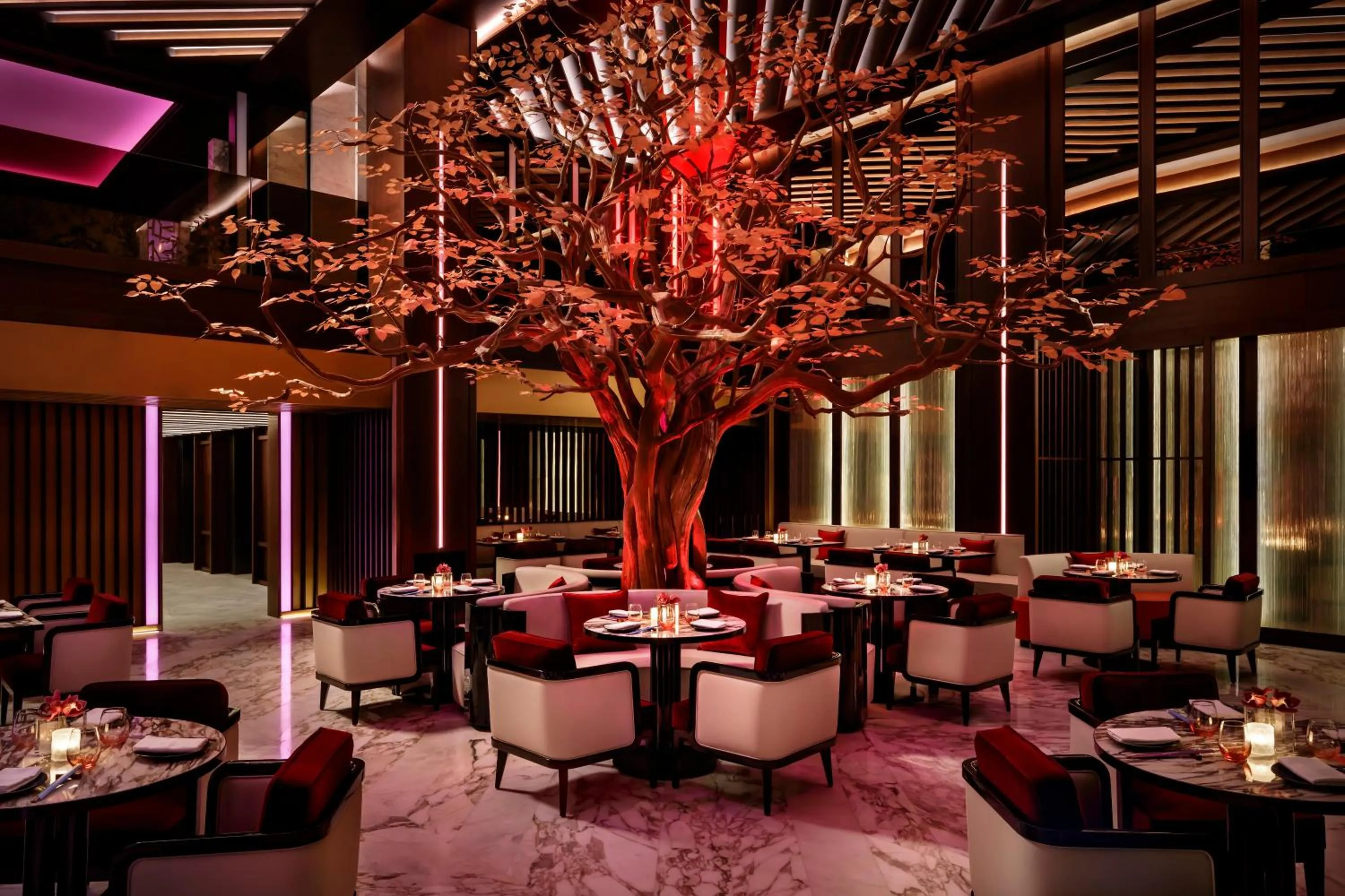 Restaurant/places to eat in Atlantis The Royal