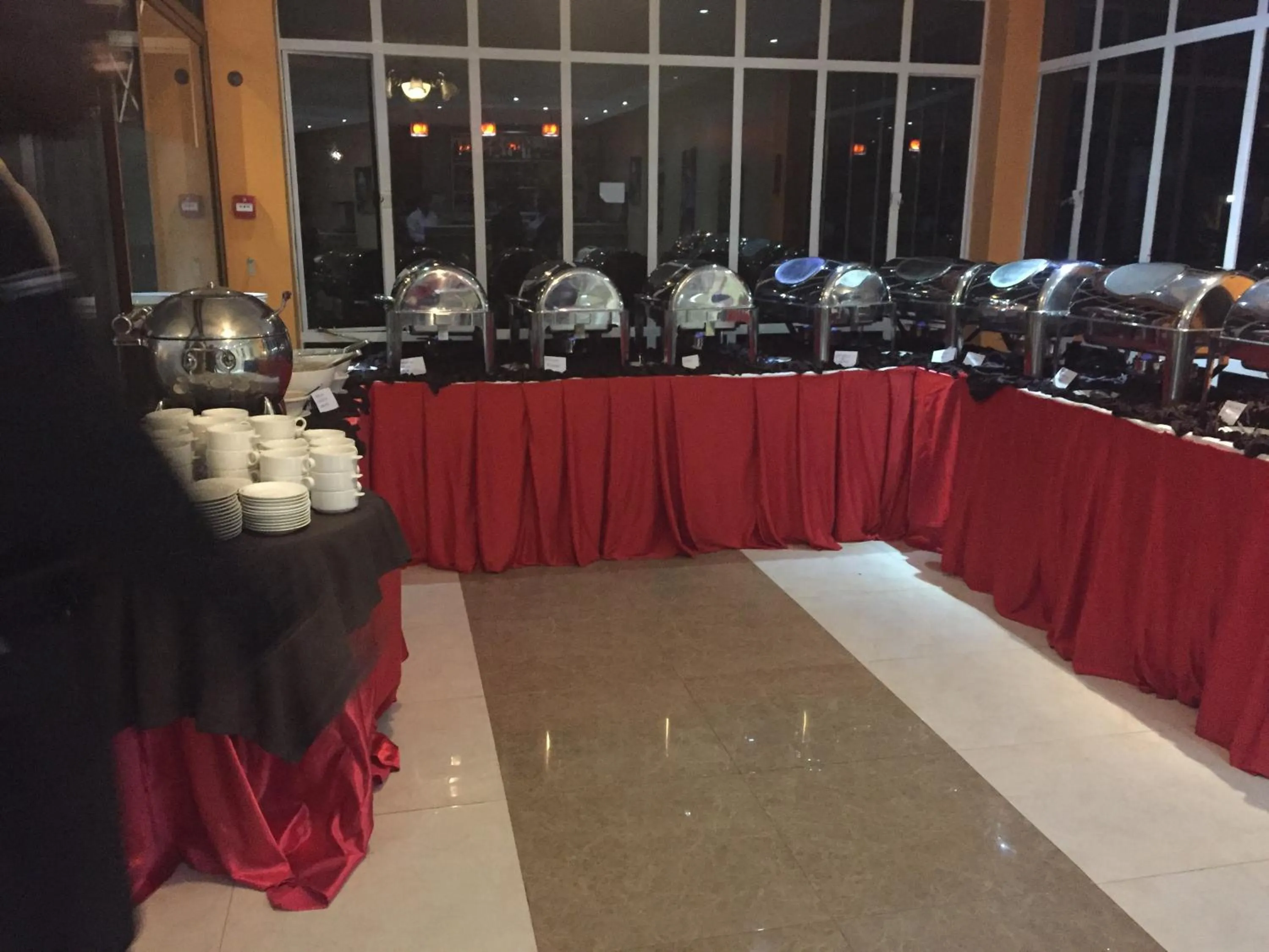 Banquet/Function facilities in Falcon Heights Hotel