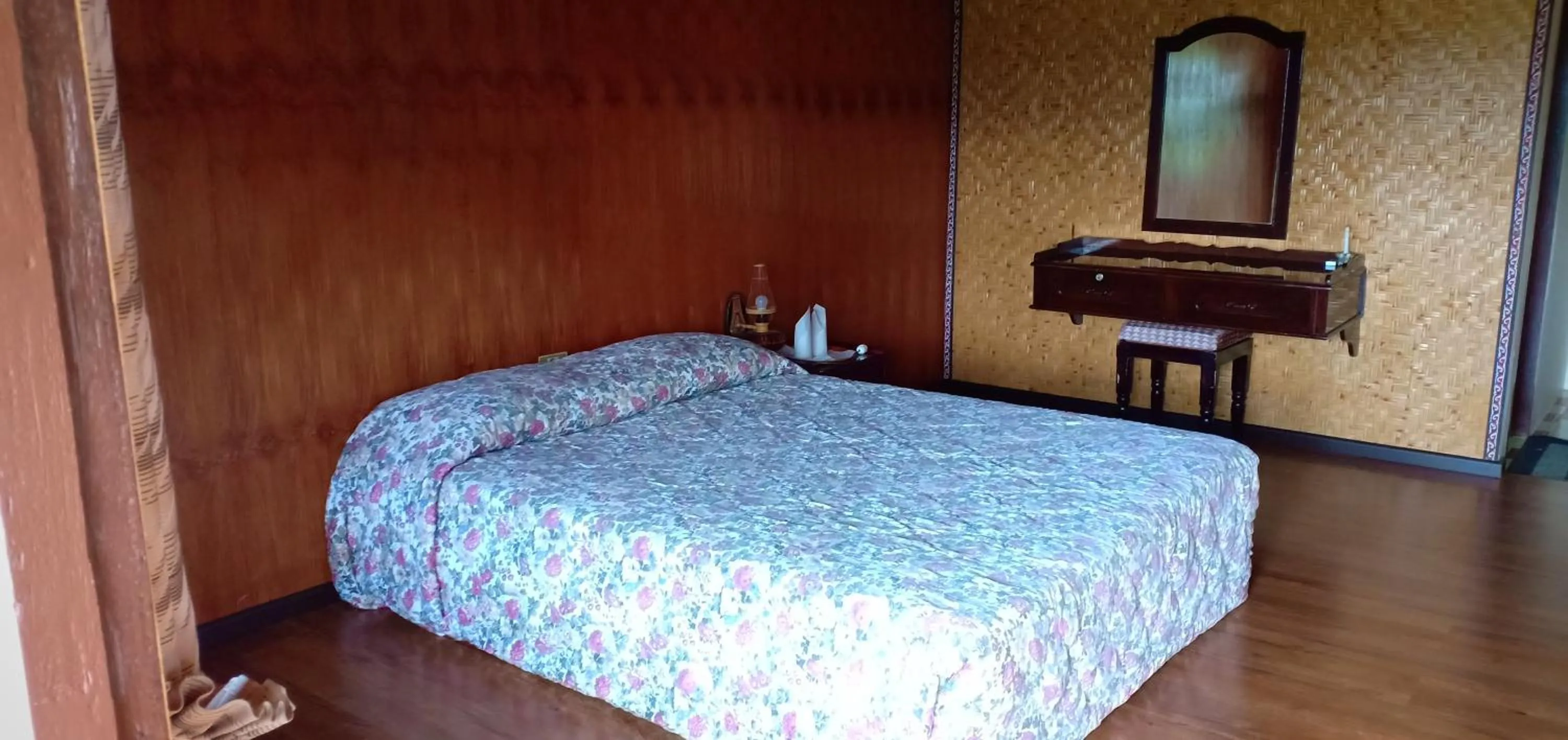 Bed in Toraja Torsina Hotel