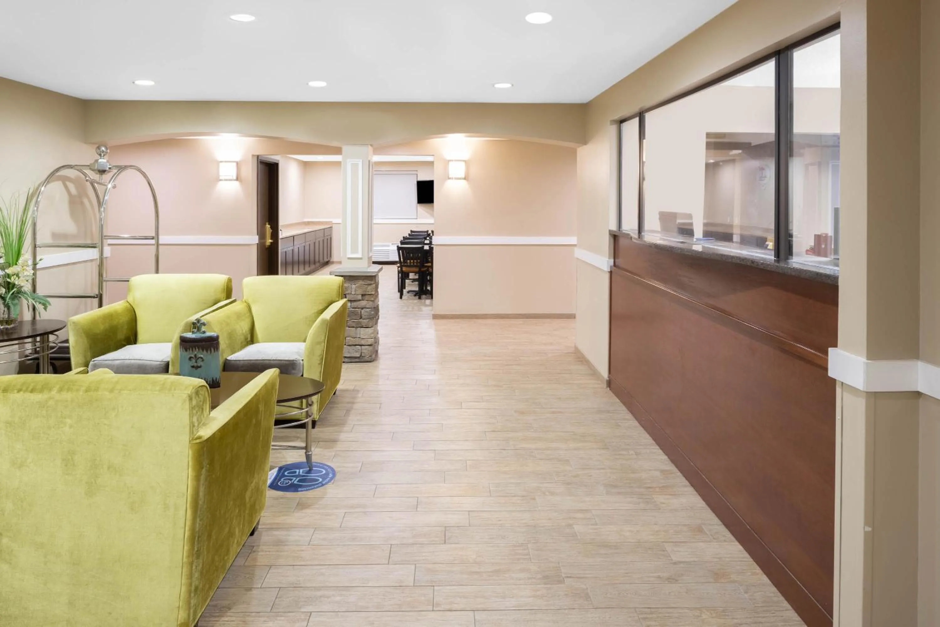 Lobby or reception, Lobby/Reception in Super 8 by Wyndham Nyack NY
