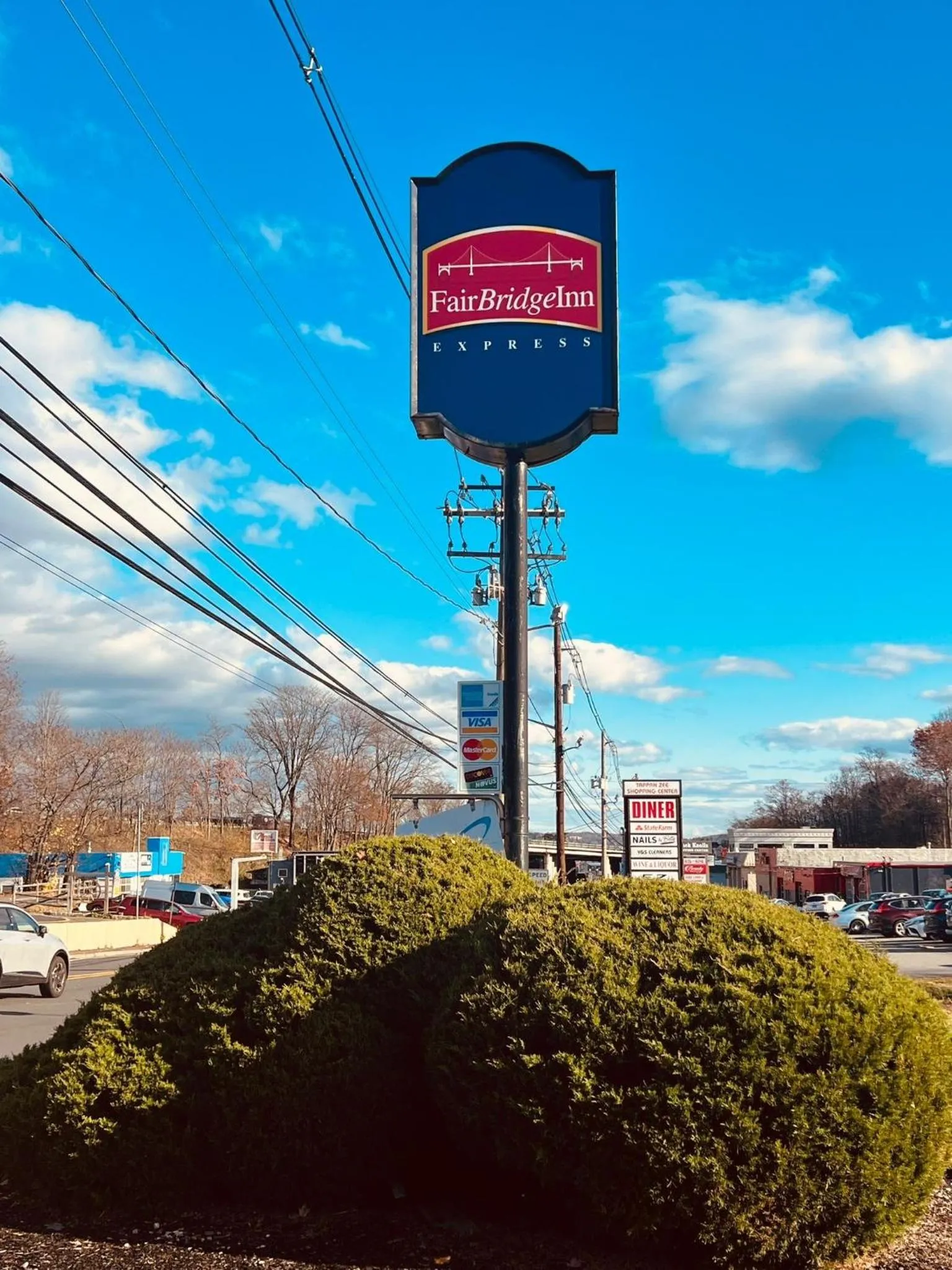 Property logo or sign in Super 8 by Wyndham Nyack NY