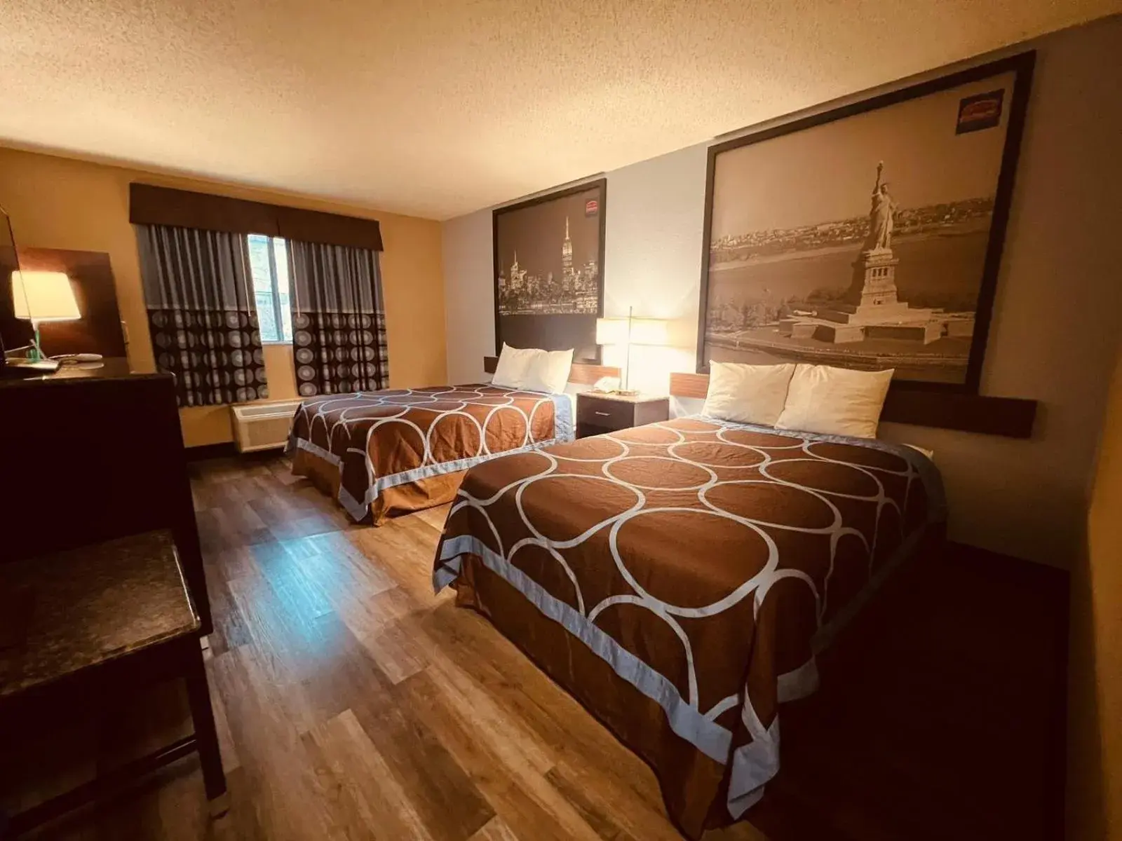 Deluxe Double Room with Two Double Beds - Non-Smoking in Super 8 by Wyndham Nyack NY Deluxe Double Room with Two Double Beds - Non-Smoking in Super 8 by Wyndham Nyack NY
